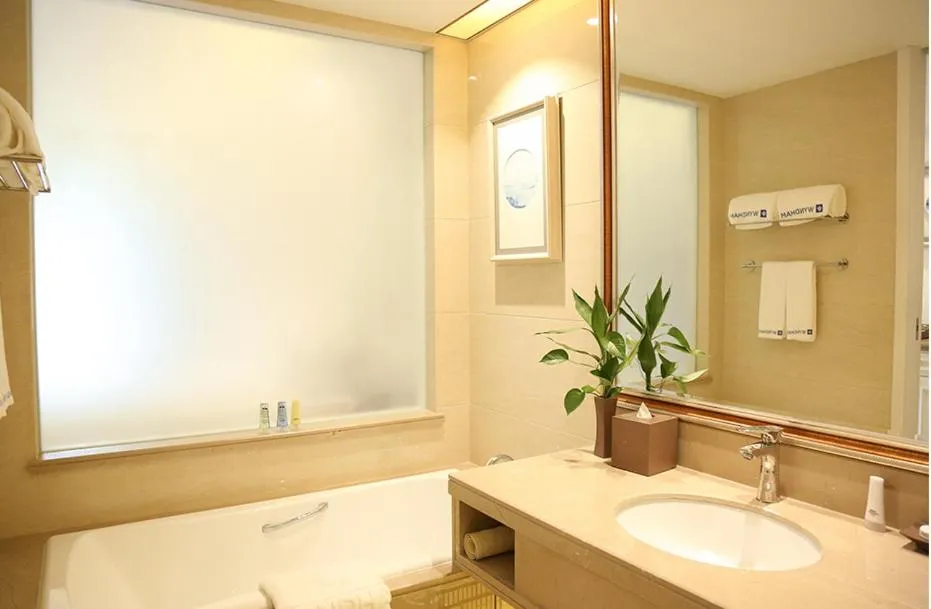 Wyndham Hainan Clearwater Bay Resort