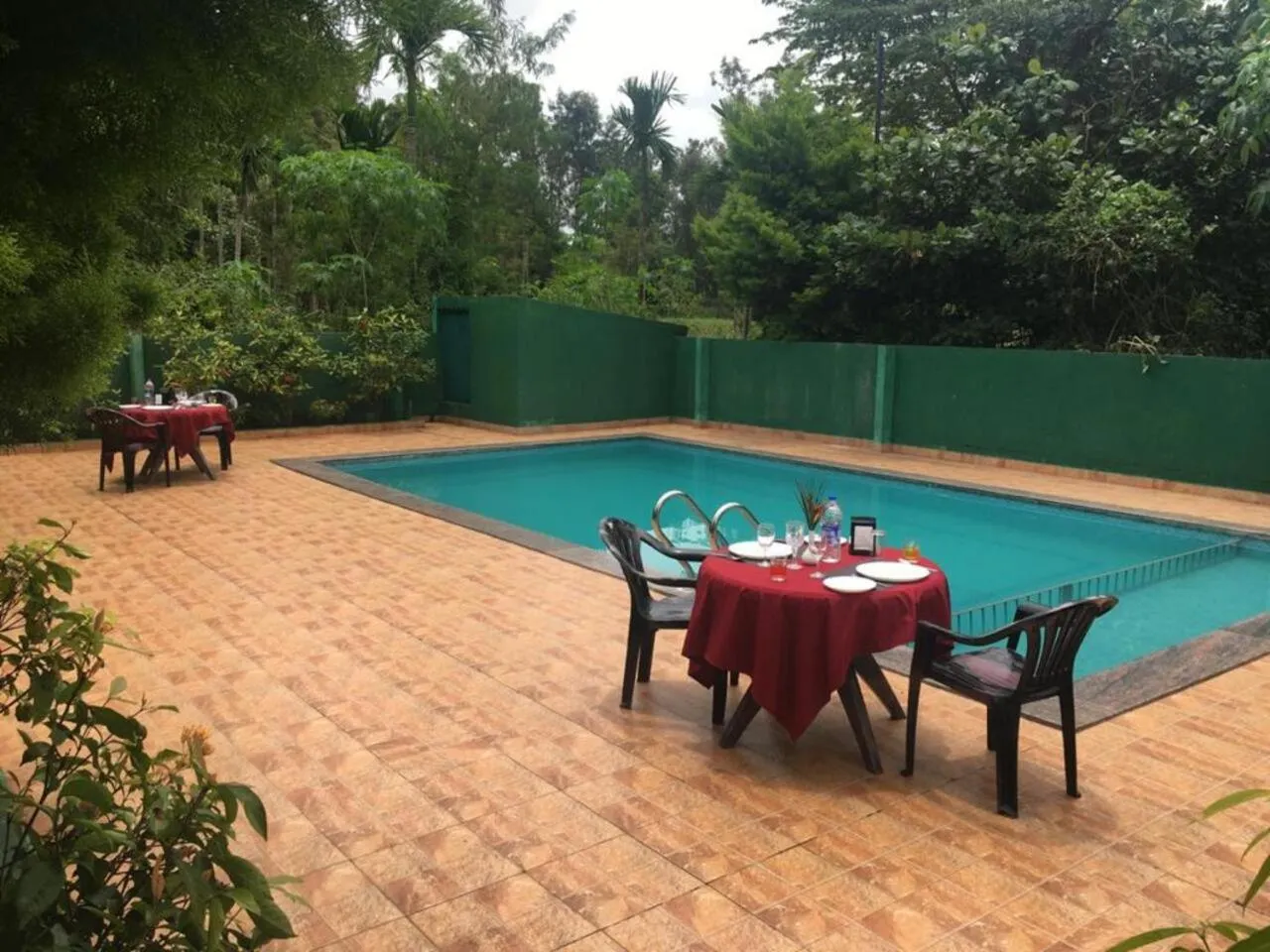 Swimming pool in Palm Era Resorts