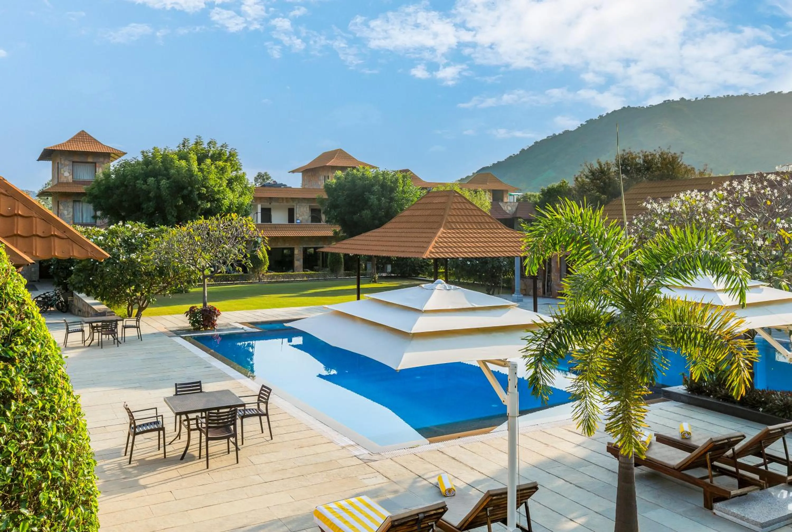 Swimming pool in Anandam - Jacuzzi & Private Pool Villas in Udaipur