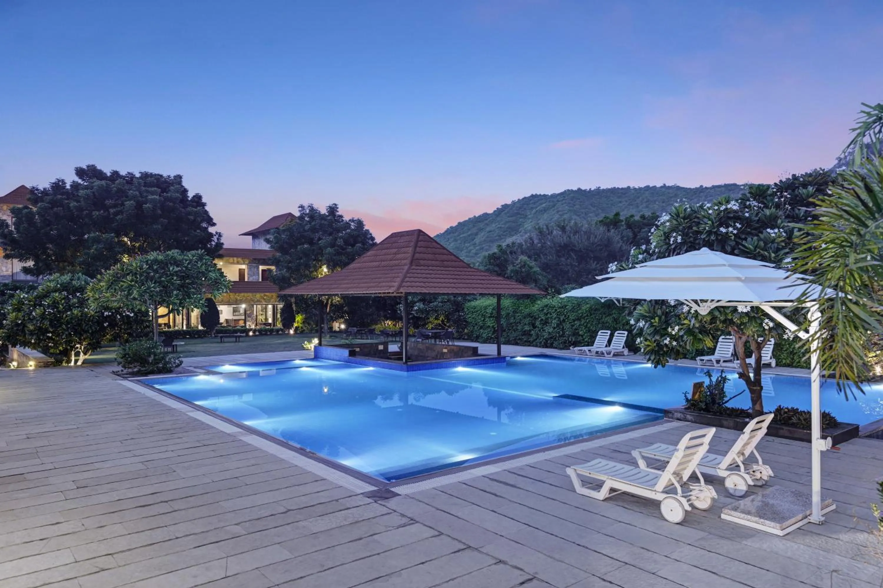 Swimming pool in Anandam - Jacuzzi & Private Pool Villas in Udaipur