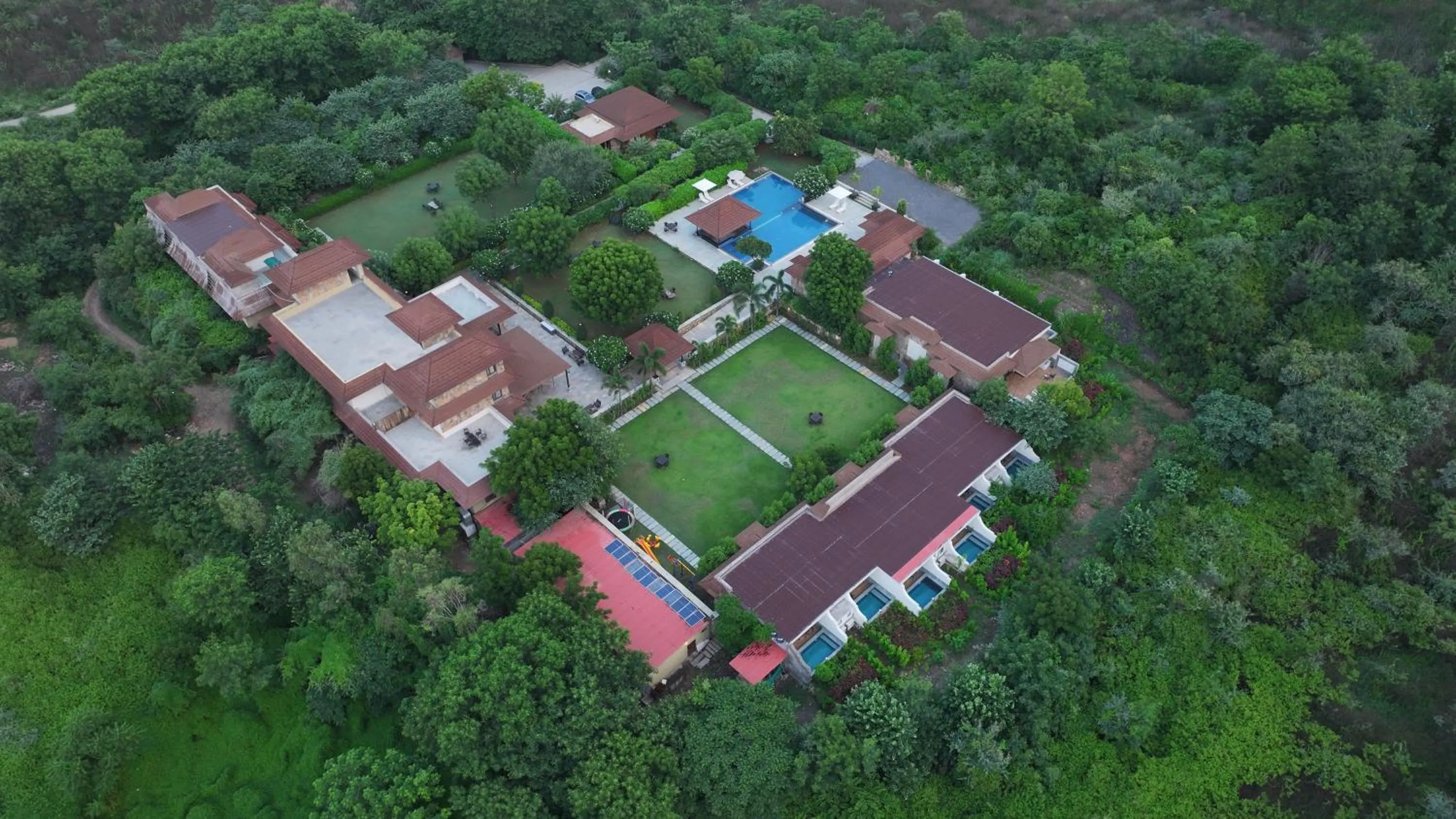 Property building in Anandam - Jacuzzi & Private Pool Villas in Udaipur
