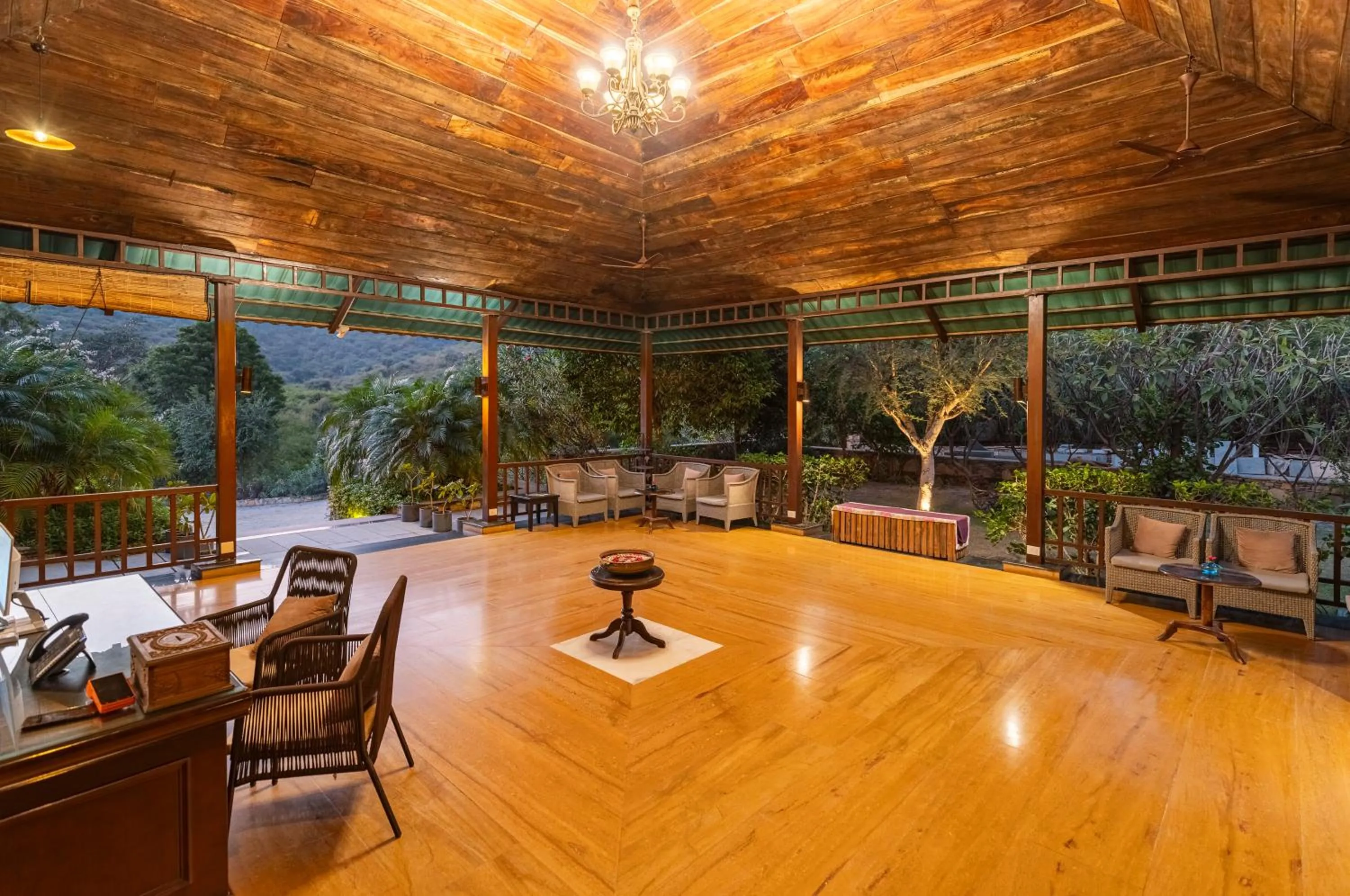 Lobby or reception in Anandam - Jacuzzi & Private Pool Villas in Udaipur