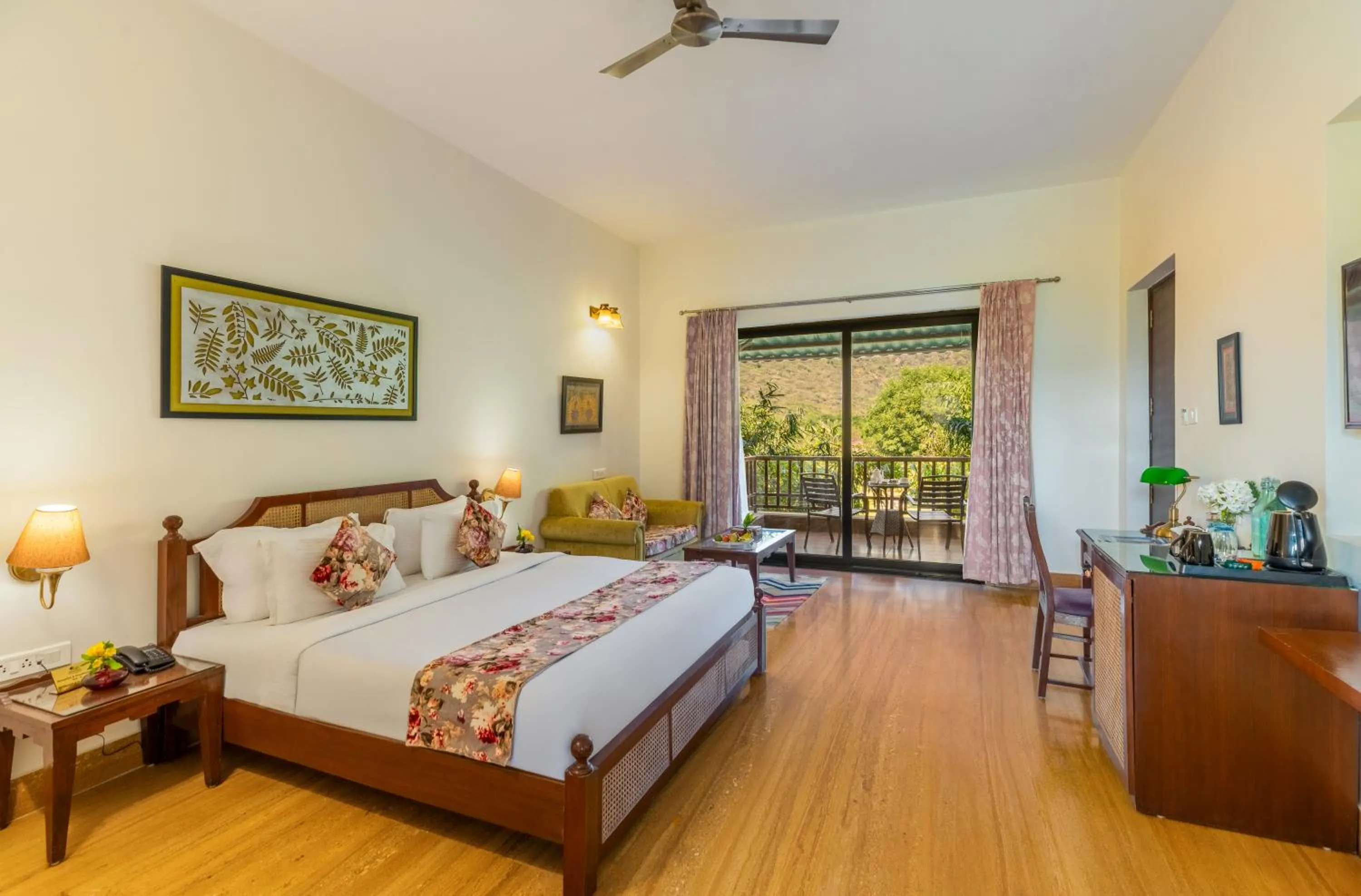 Bedroom, Bed in Anandam - Jacuzzi & Private Pool Villas in Udaipur