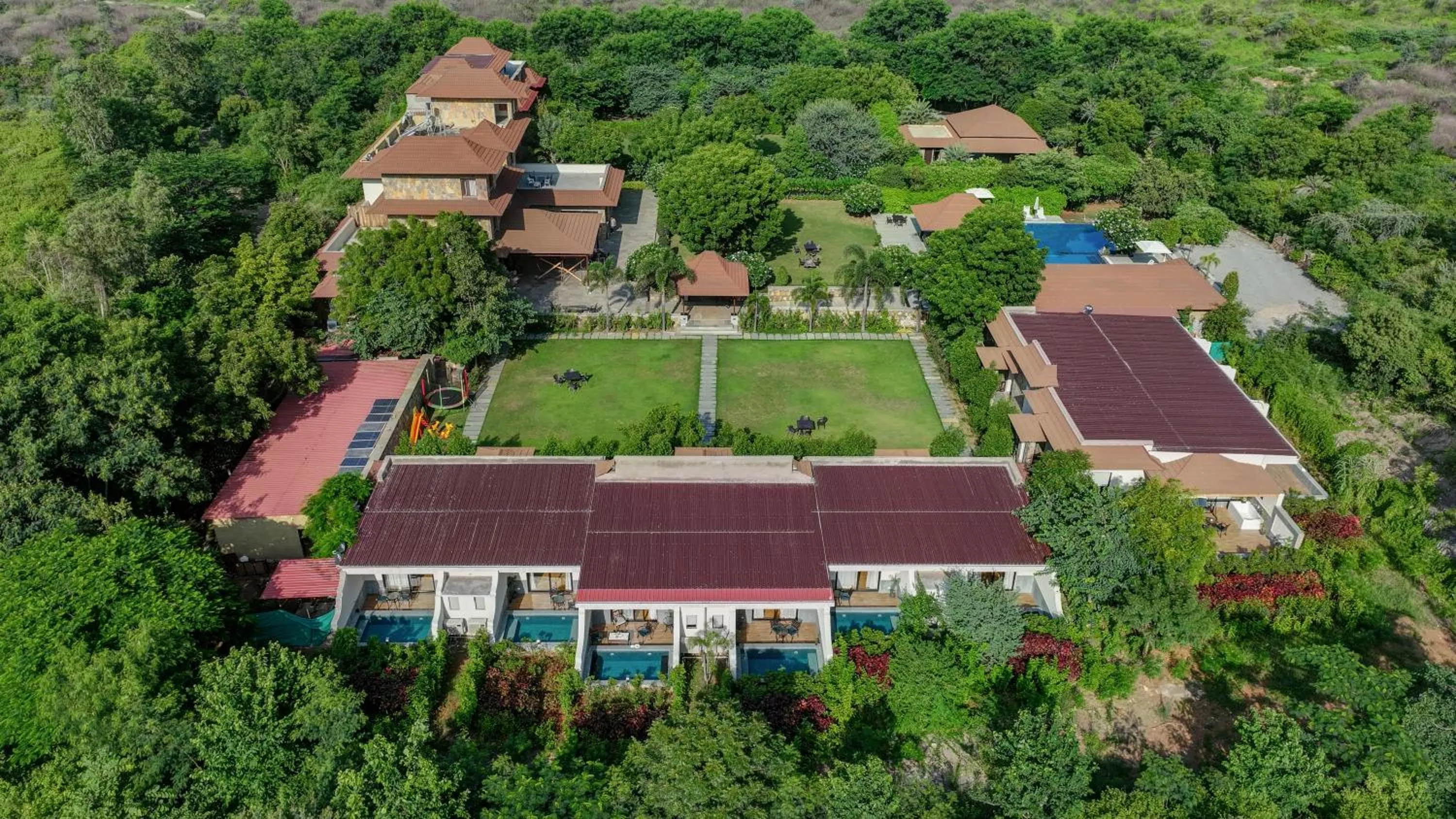 Property building in Anandam - Jacuzzi & Private Pool Villas in Udaipur