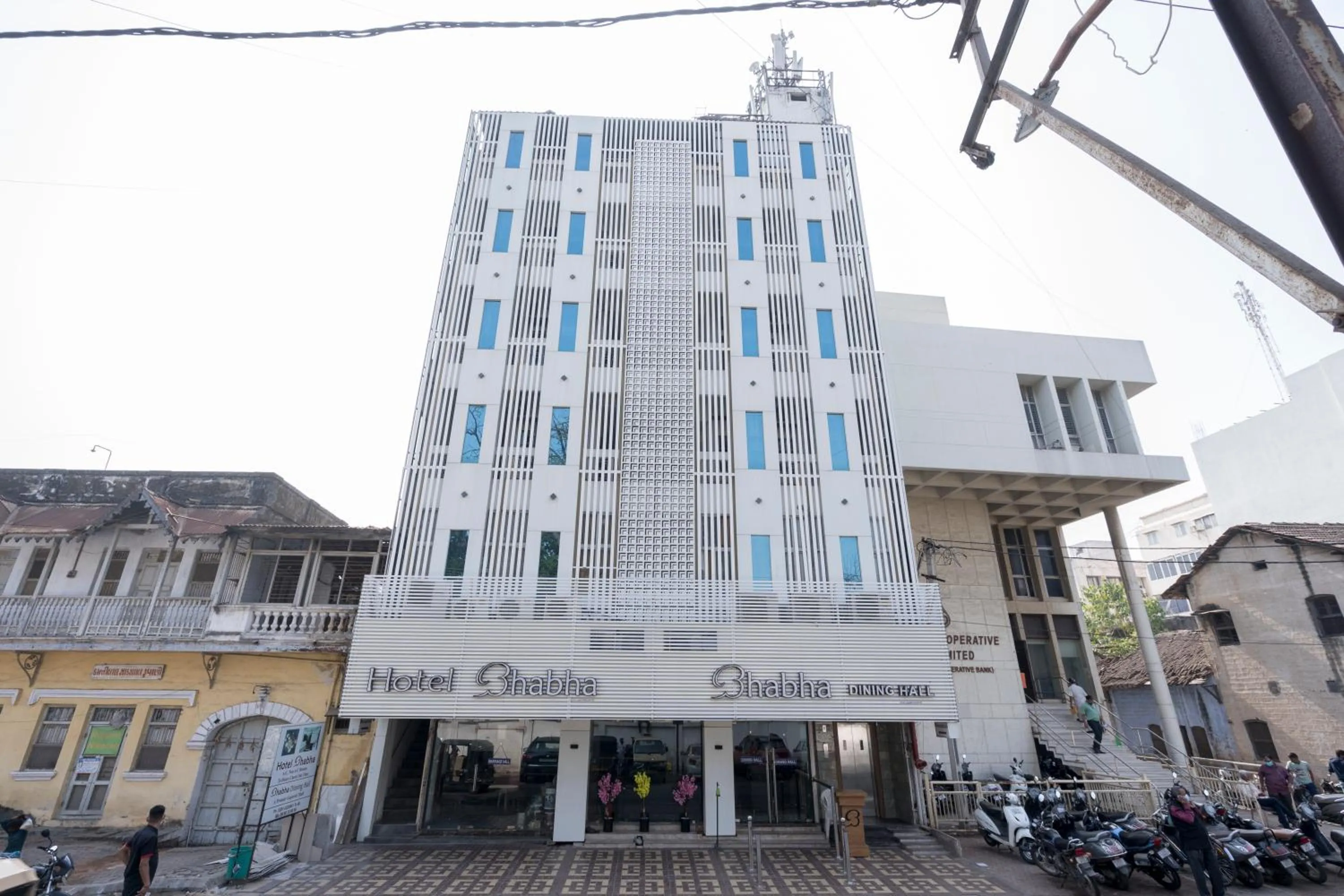 Hotel Bhabha