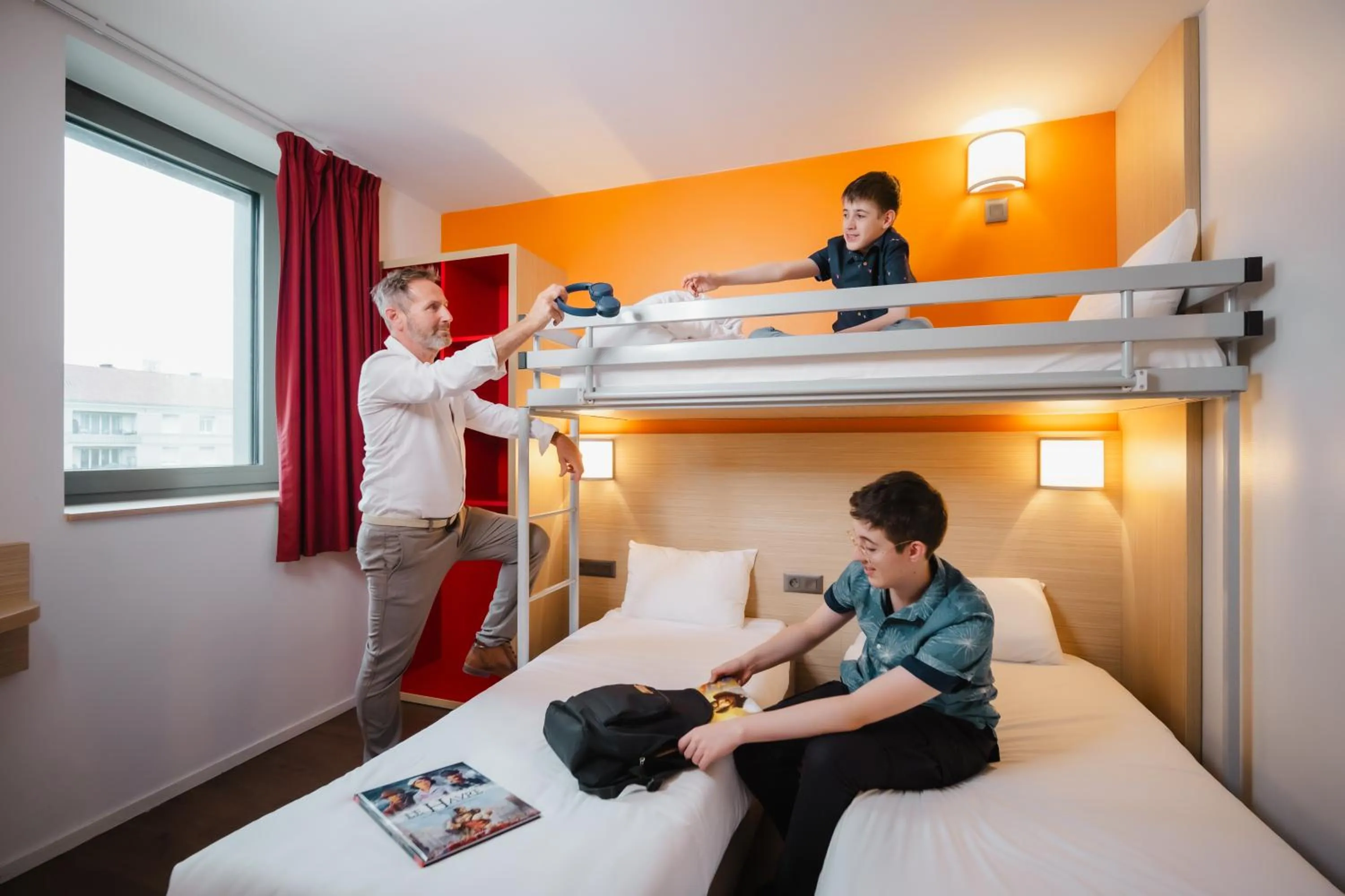 Bedroom, Bed in Premiere Classe Le Havre Centre-LES DOCKS