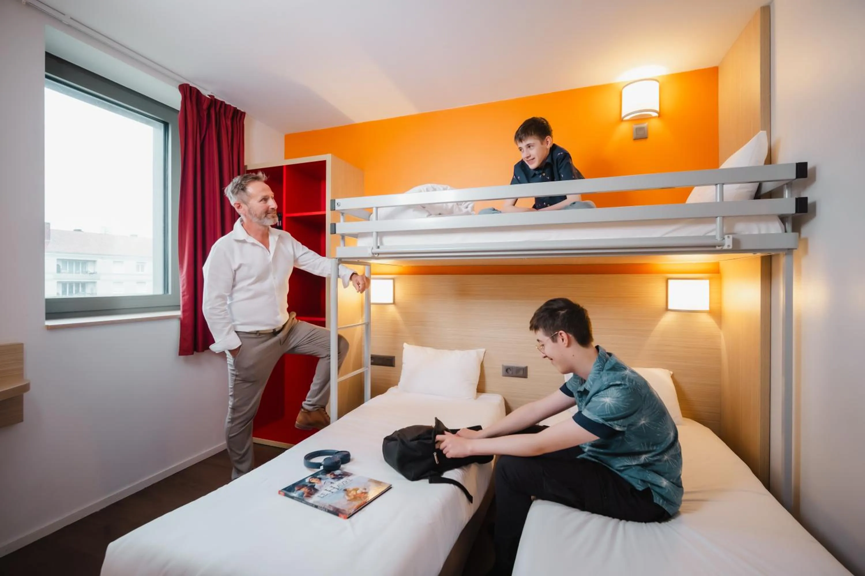 Bedroom, Bed in Premiere Classe Le Havre Centre-LES DOCKS