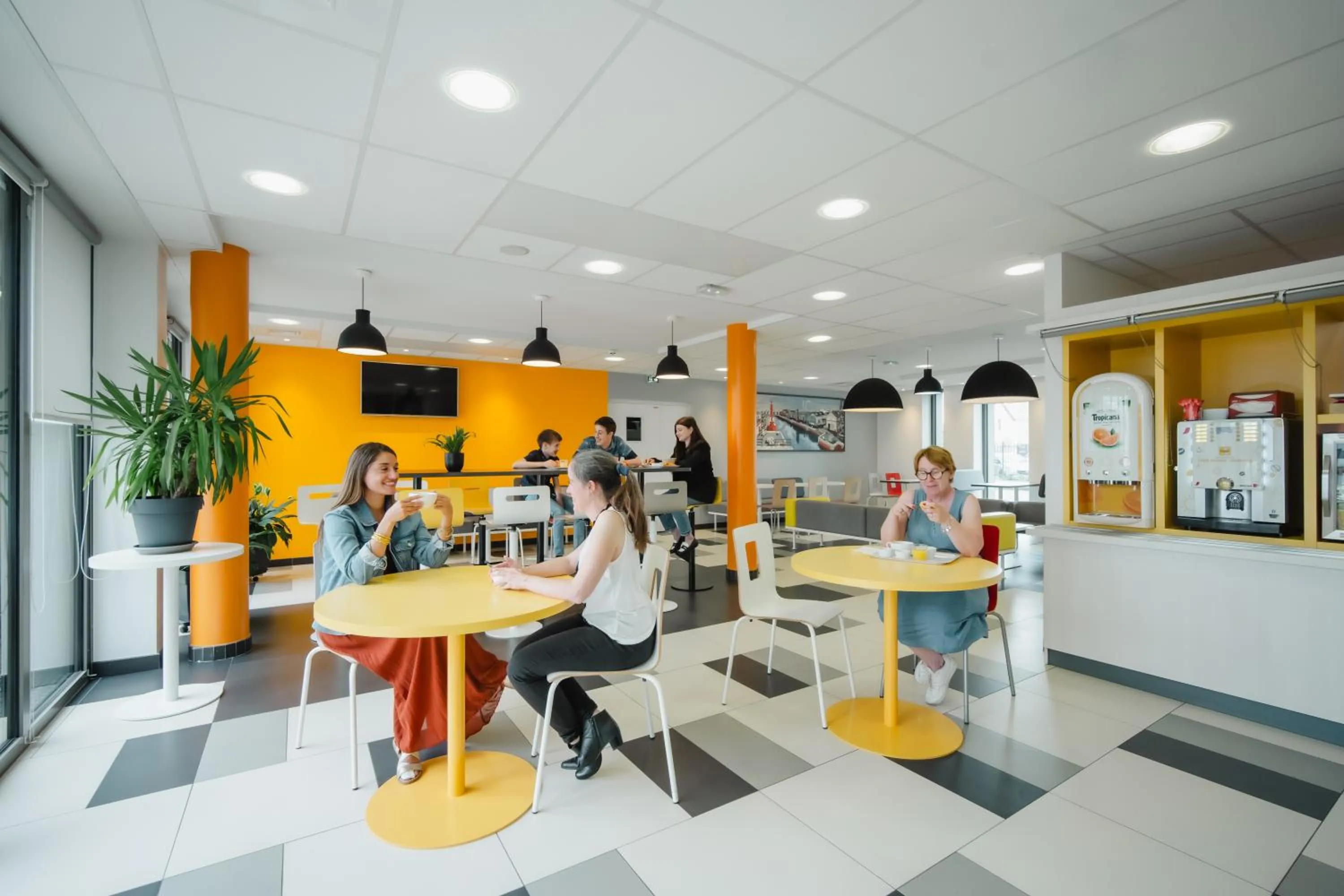 Breakfast in Premiere Classe Le Havre Centre-LES DOCKS