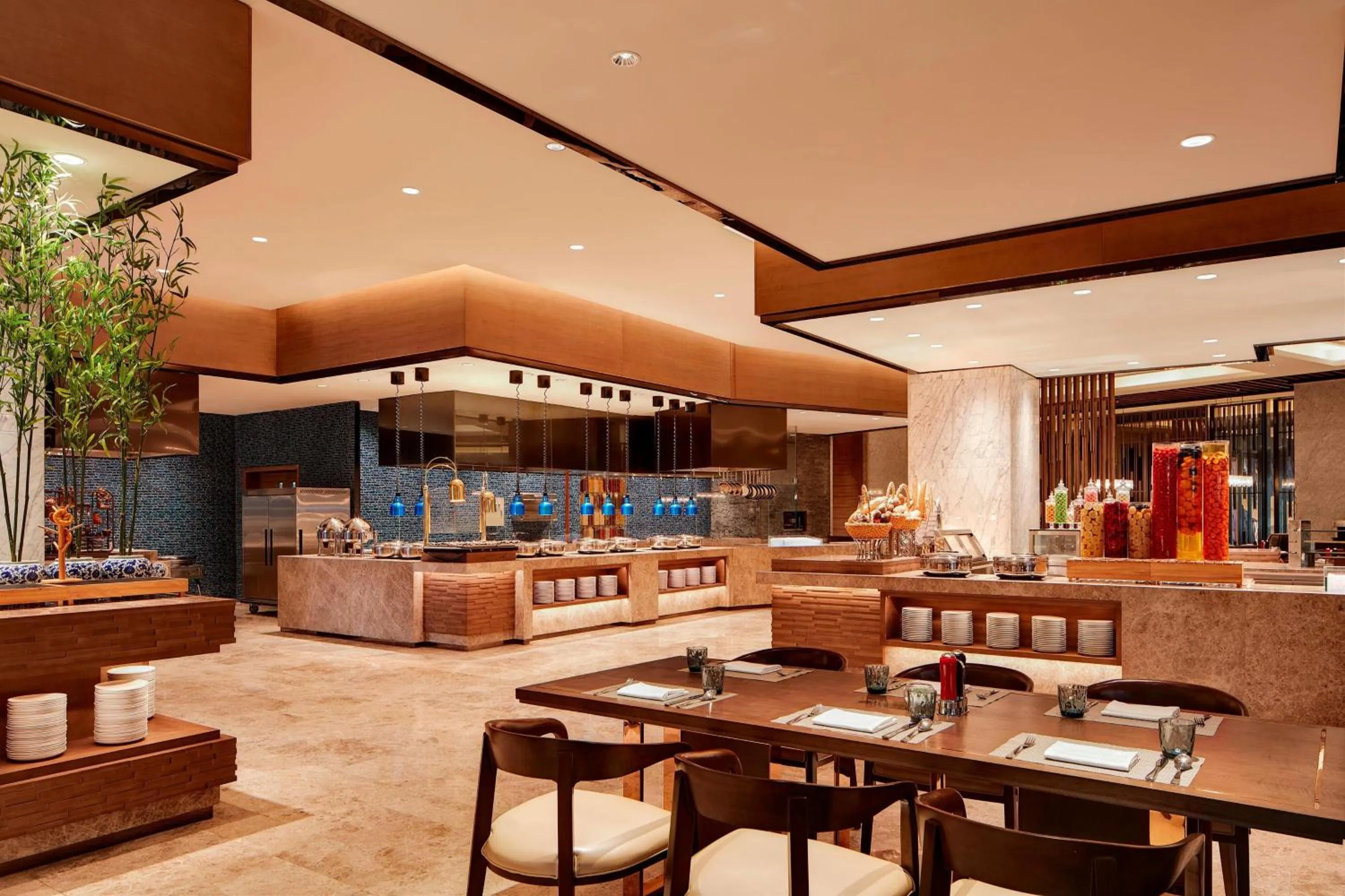 Restaurant/places to eat in Sheraton Zibo Hotel