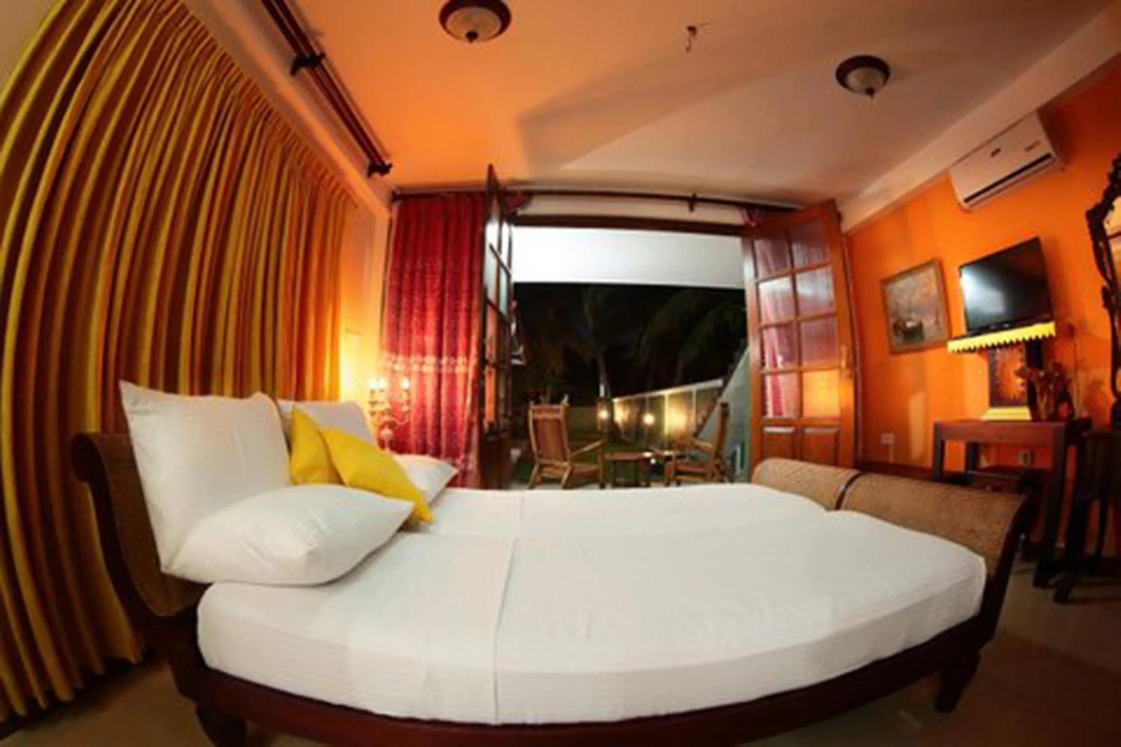 Photo of the whole room, Bed in The Castle