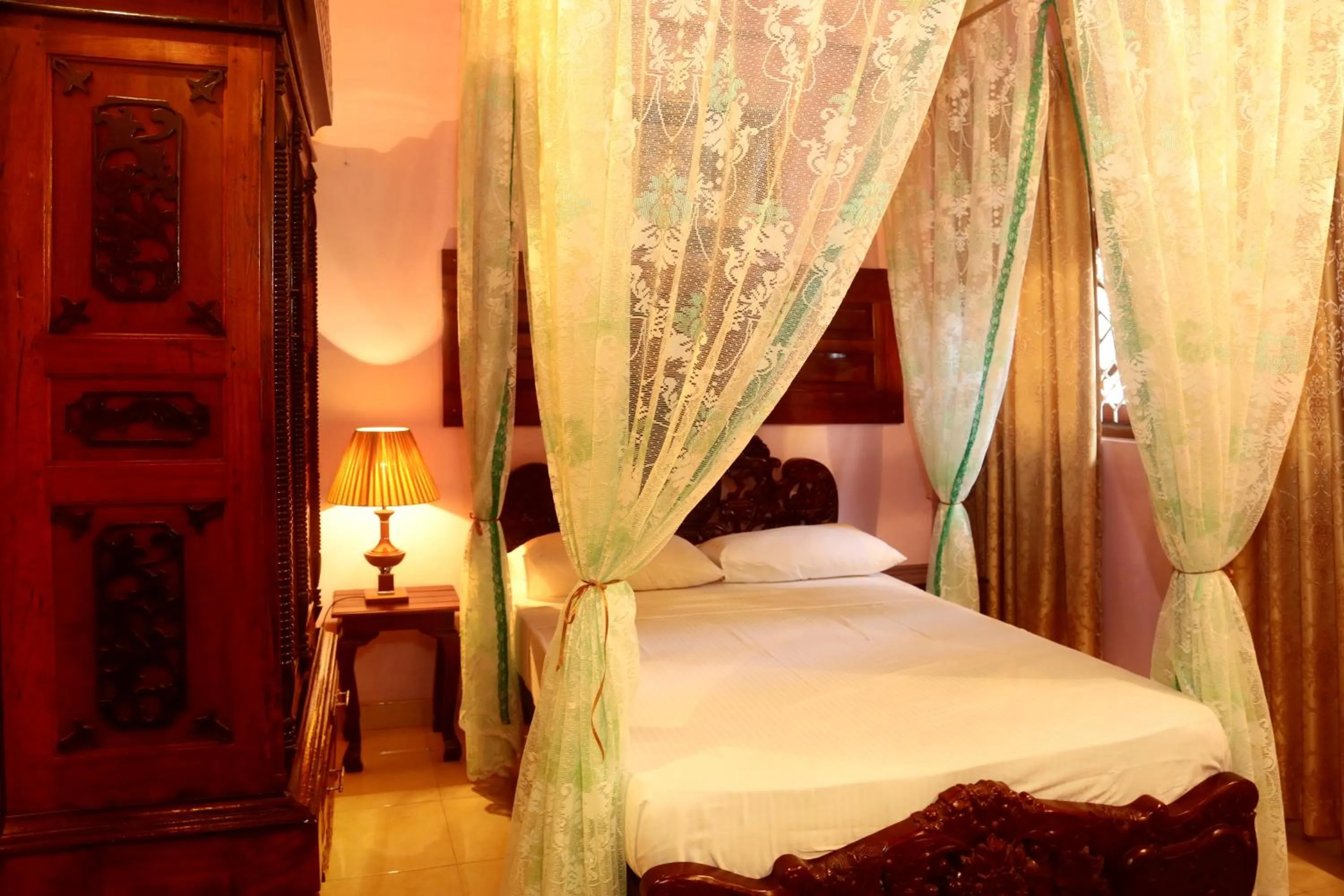 Bedroom, Bed in The Castle