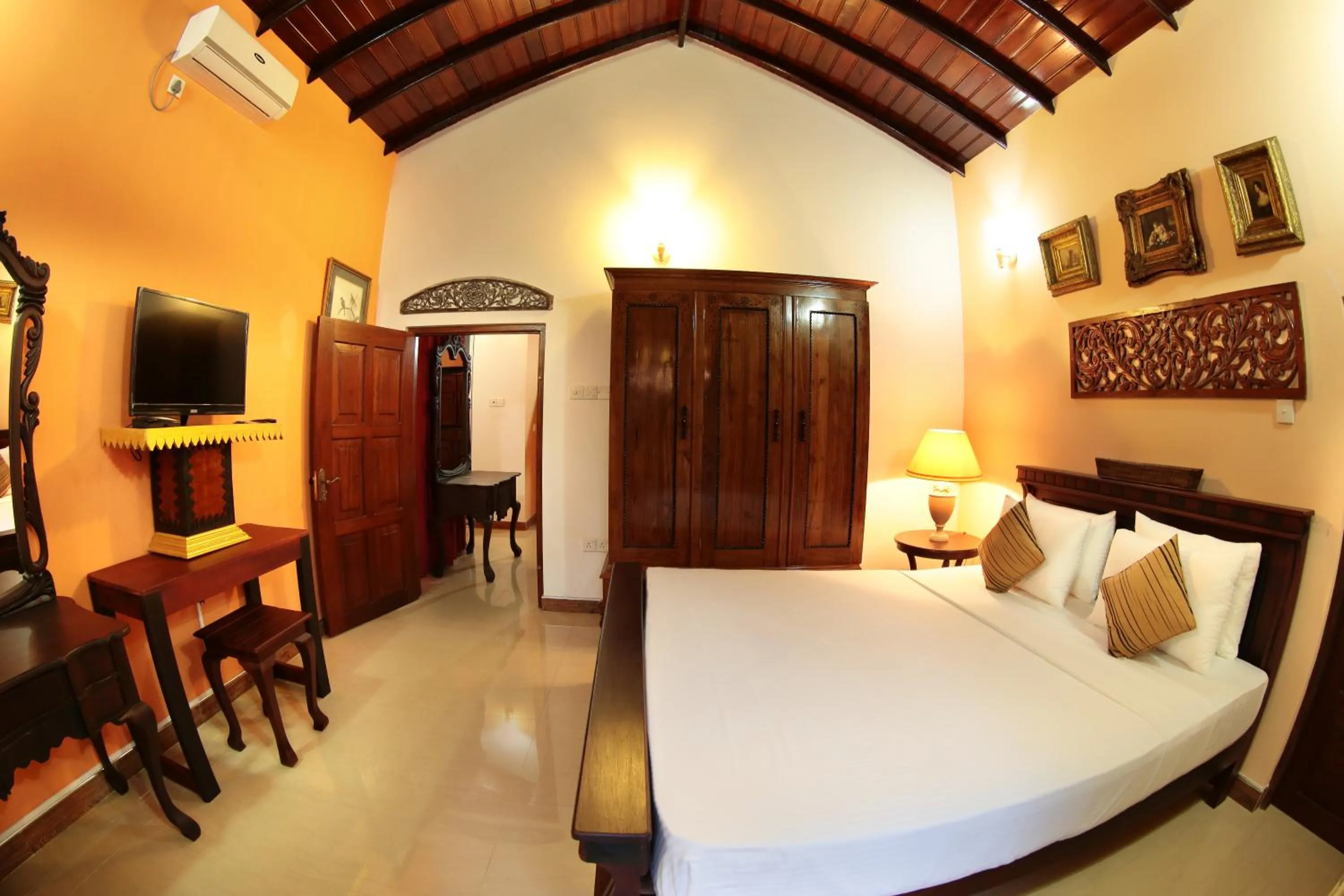 Photo of the whole room, Bed in The Castle