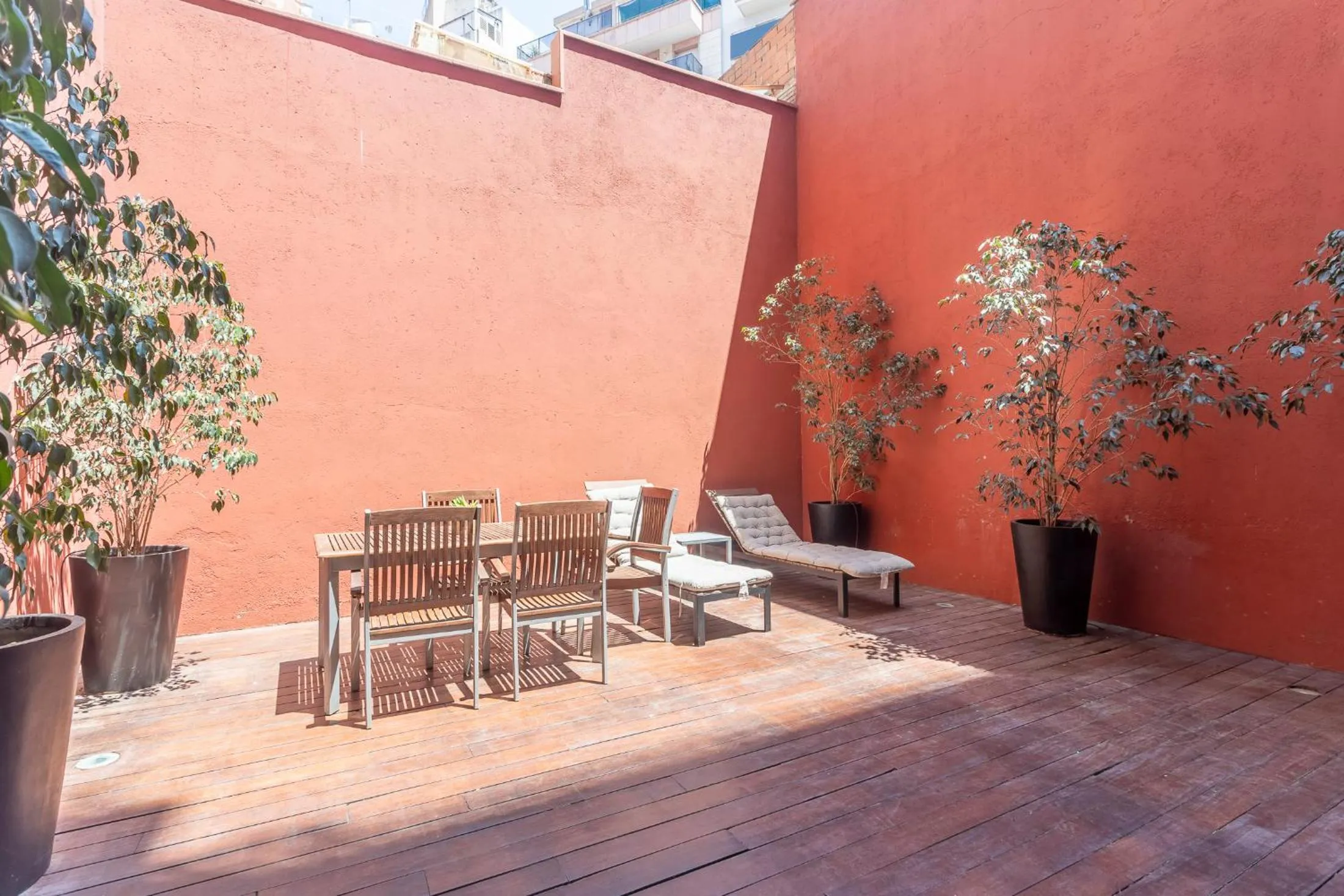 Apartment with Terrace in Apartment Barcelona Rentals - Pool Terrace in City Center