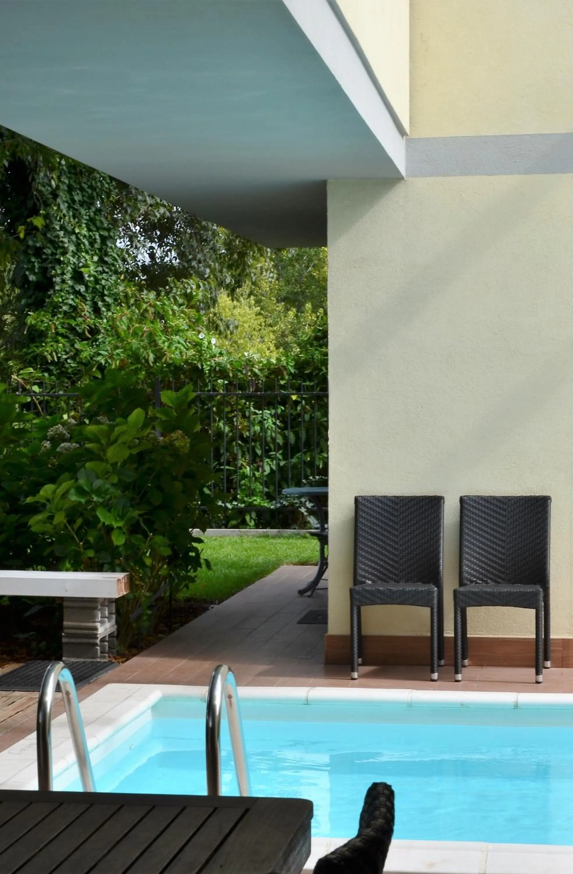 Property building in Villetta d'Este