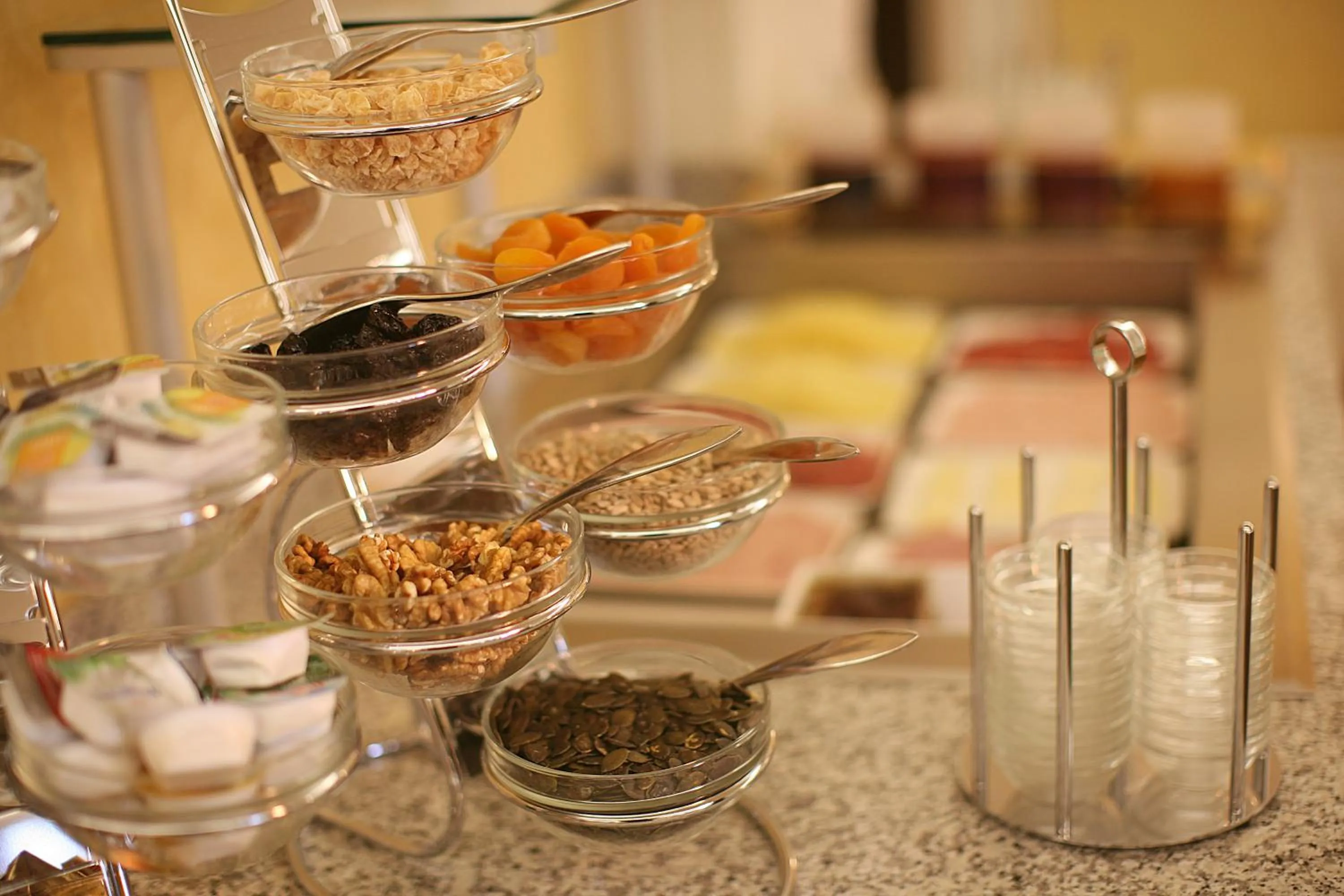 Restaurant/places to eat in Hotel Meyer