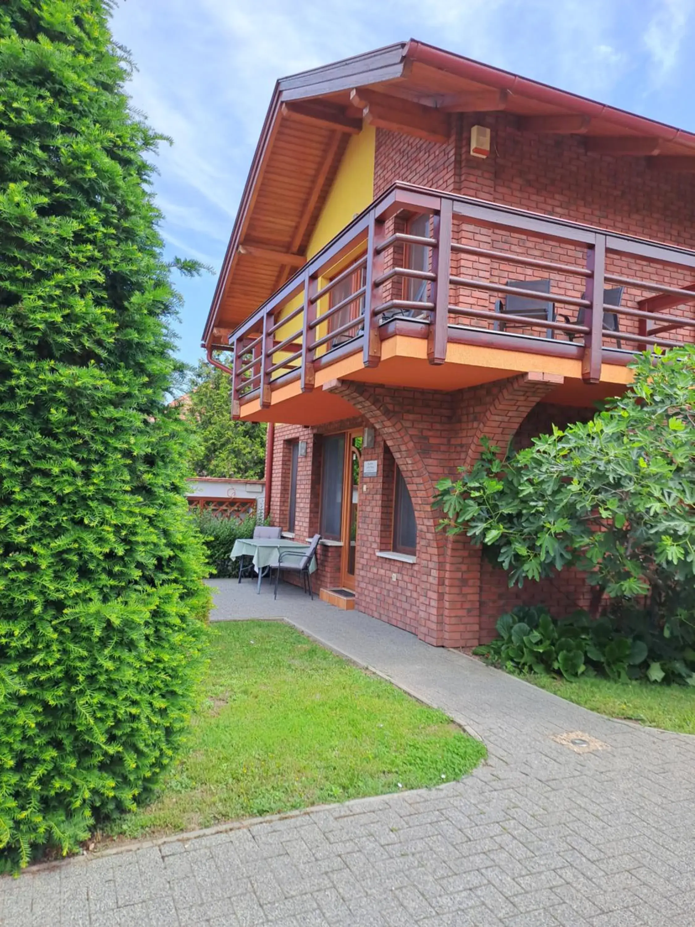 Rozmaring Apartmanok Rozmaring Apartmanok