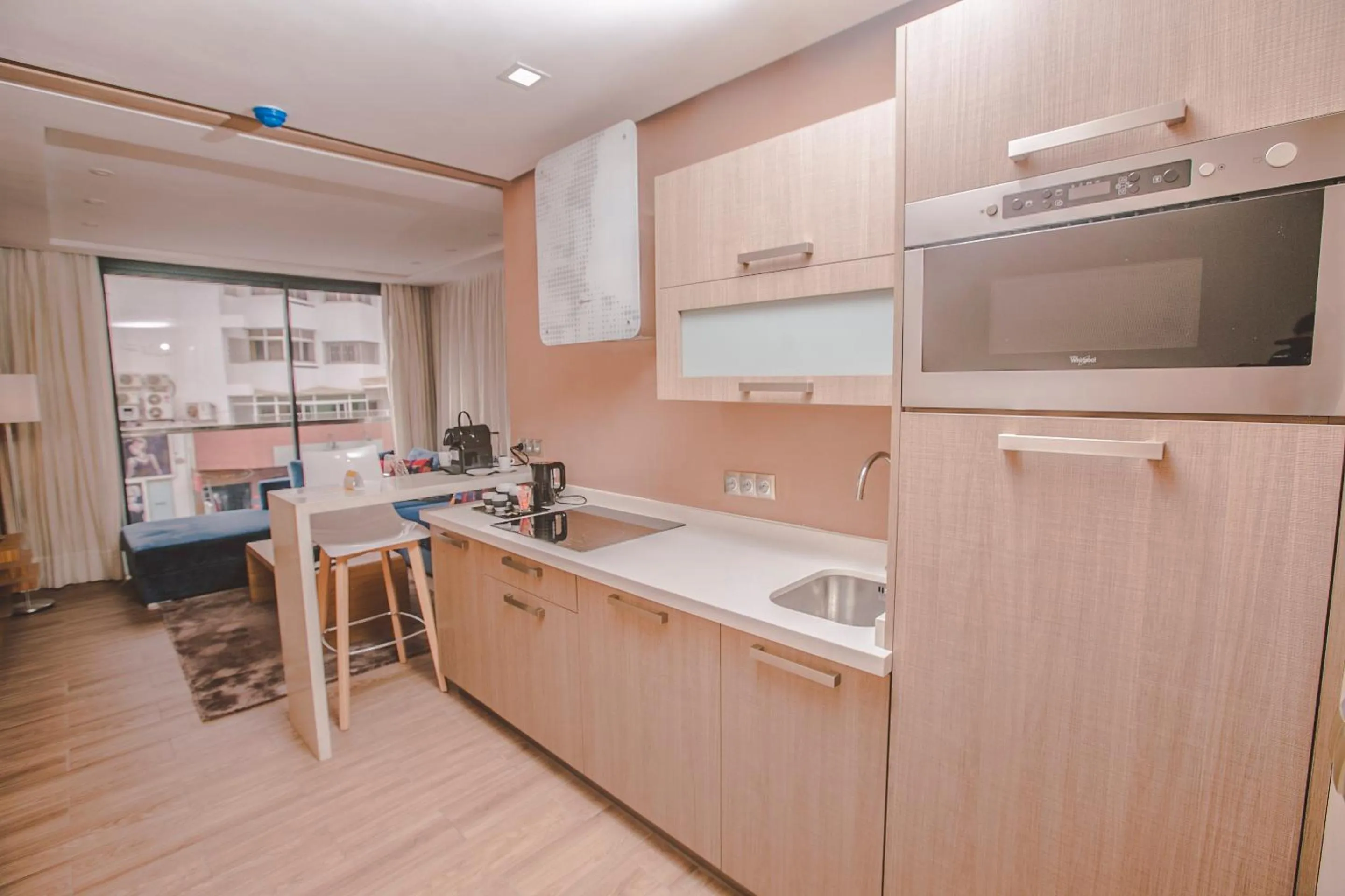 Coffee/tea facilities in Hôtel Down Town Maarif