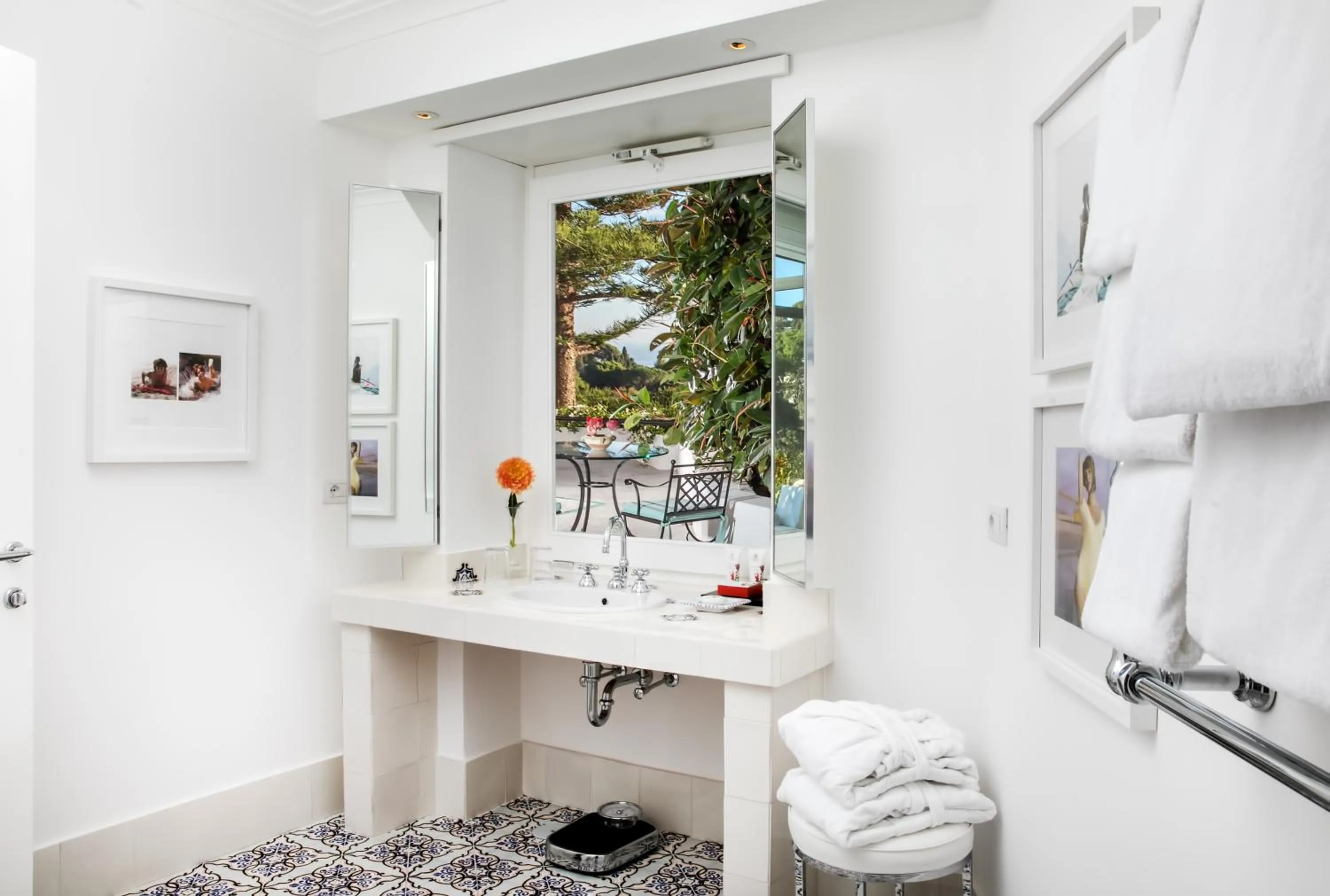 Bathroom in Hotel La Minerva