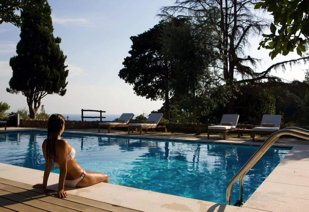 Swimming pool in Hotel La Minerva