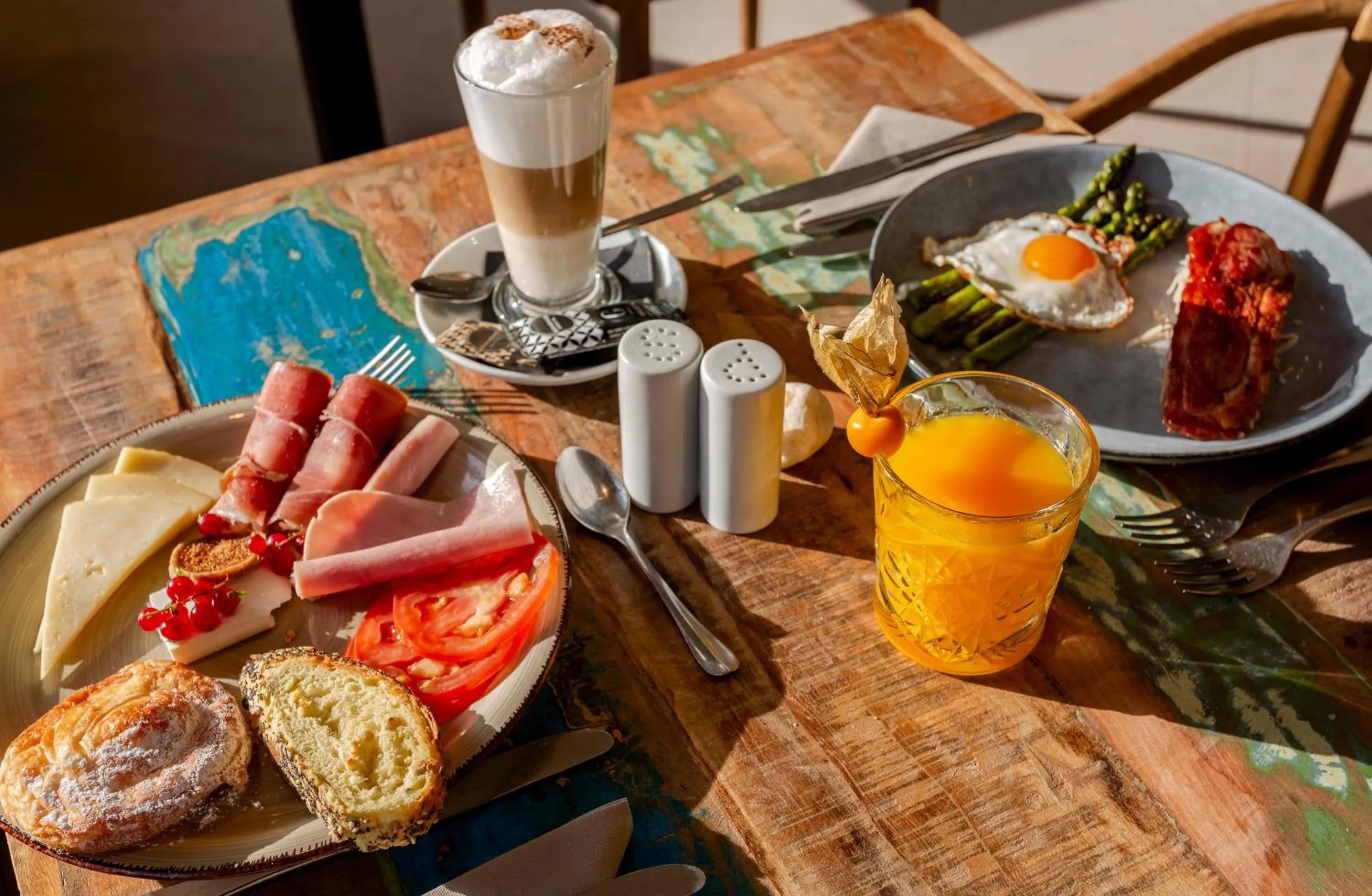 Breakfast in Marins Beach Club - Adults Only Hotel