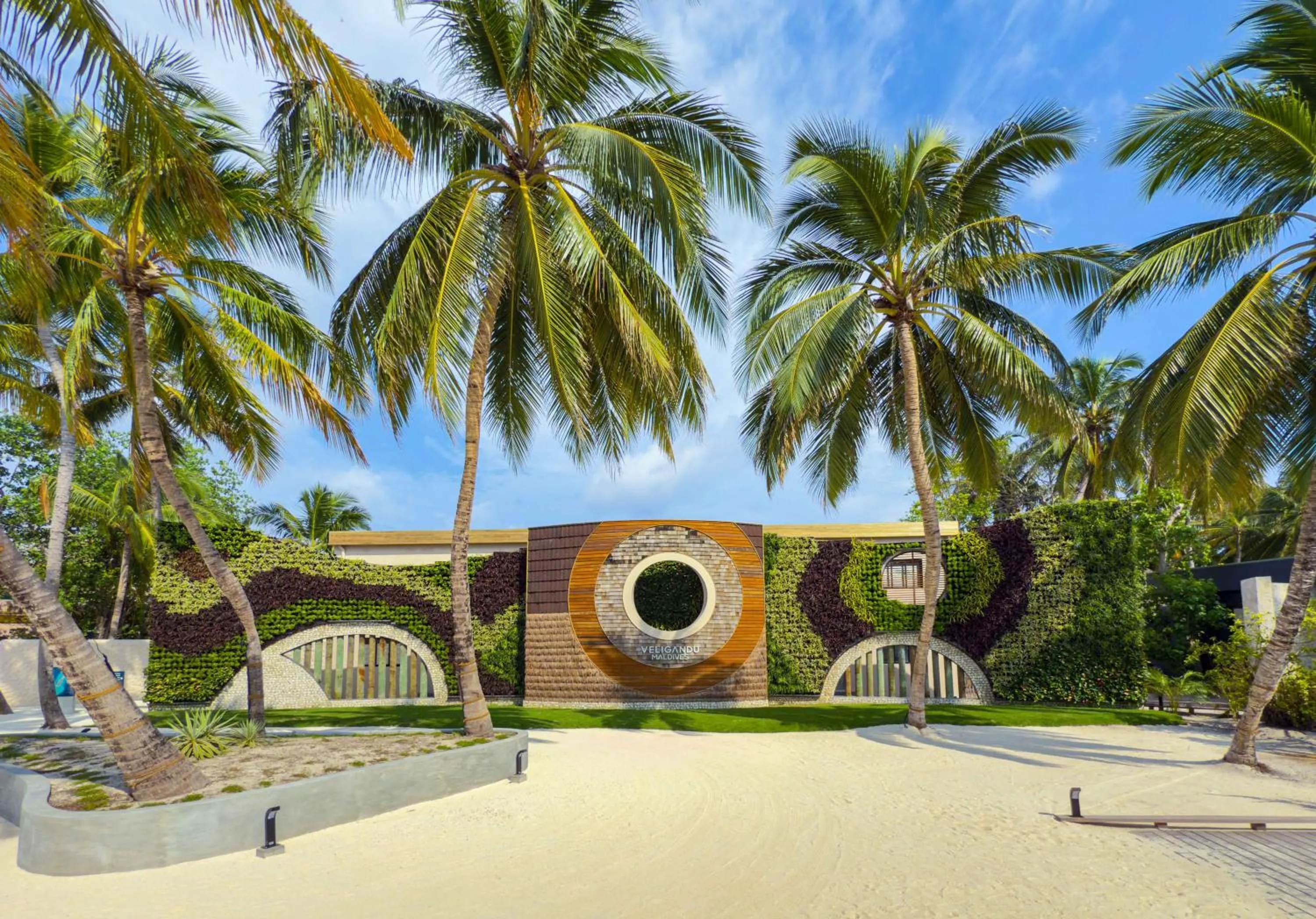 Natural landscape in Veligandu Maldives Resort Island