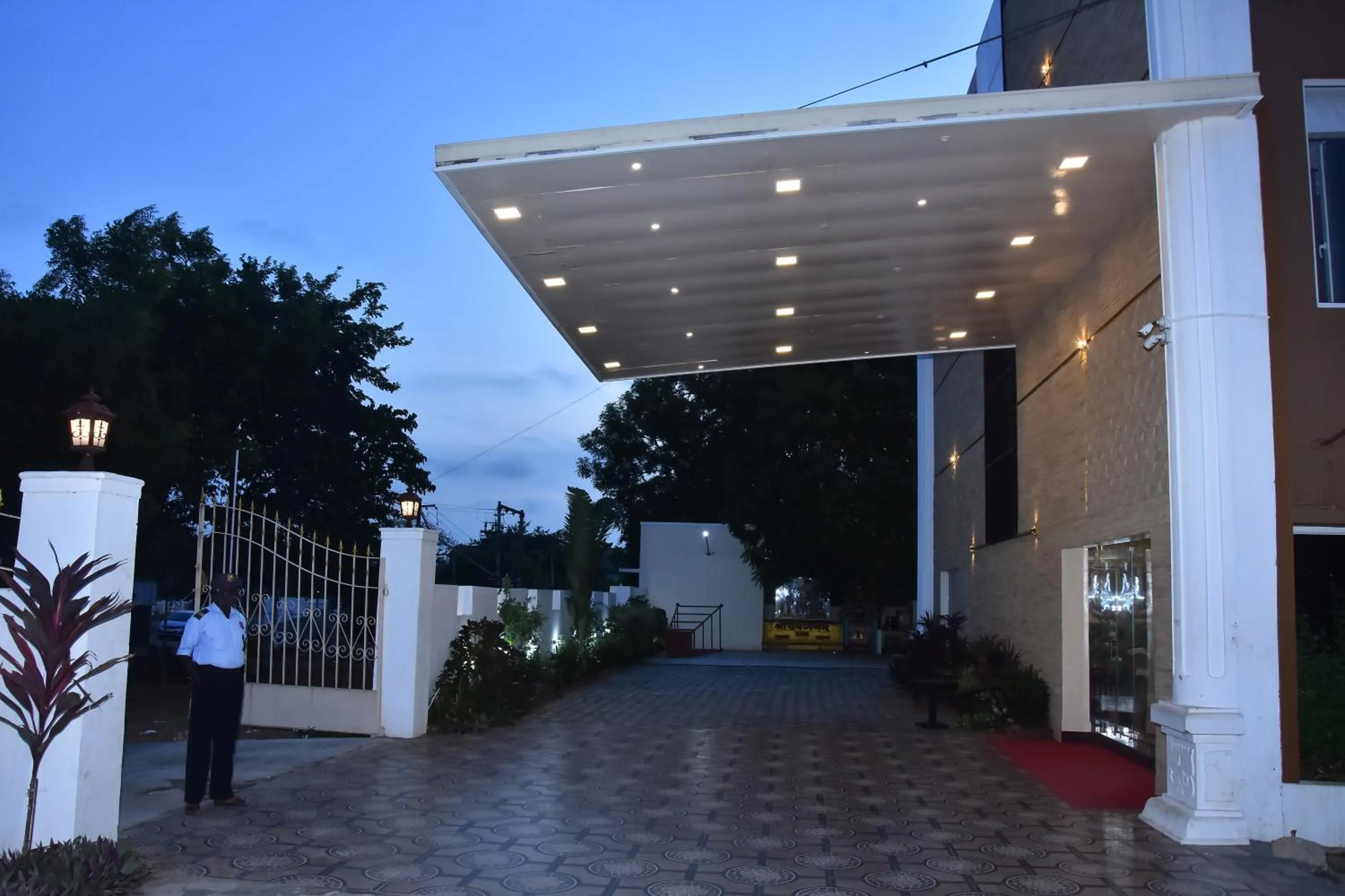 Facade/entrance in juSTa Sarang Rameshwaram