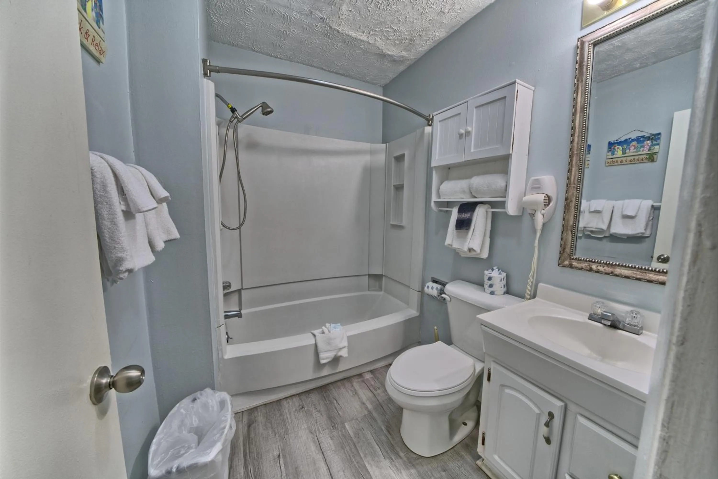 Bathroom in Pineapple Villas