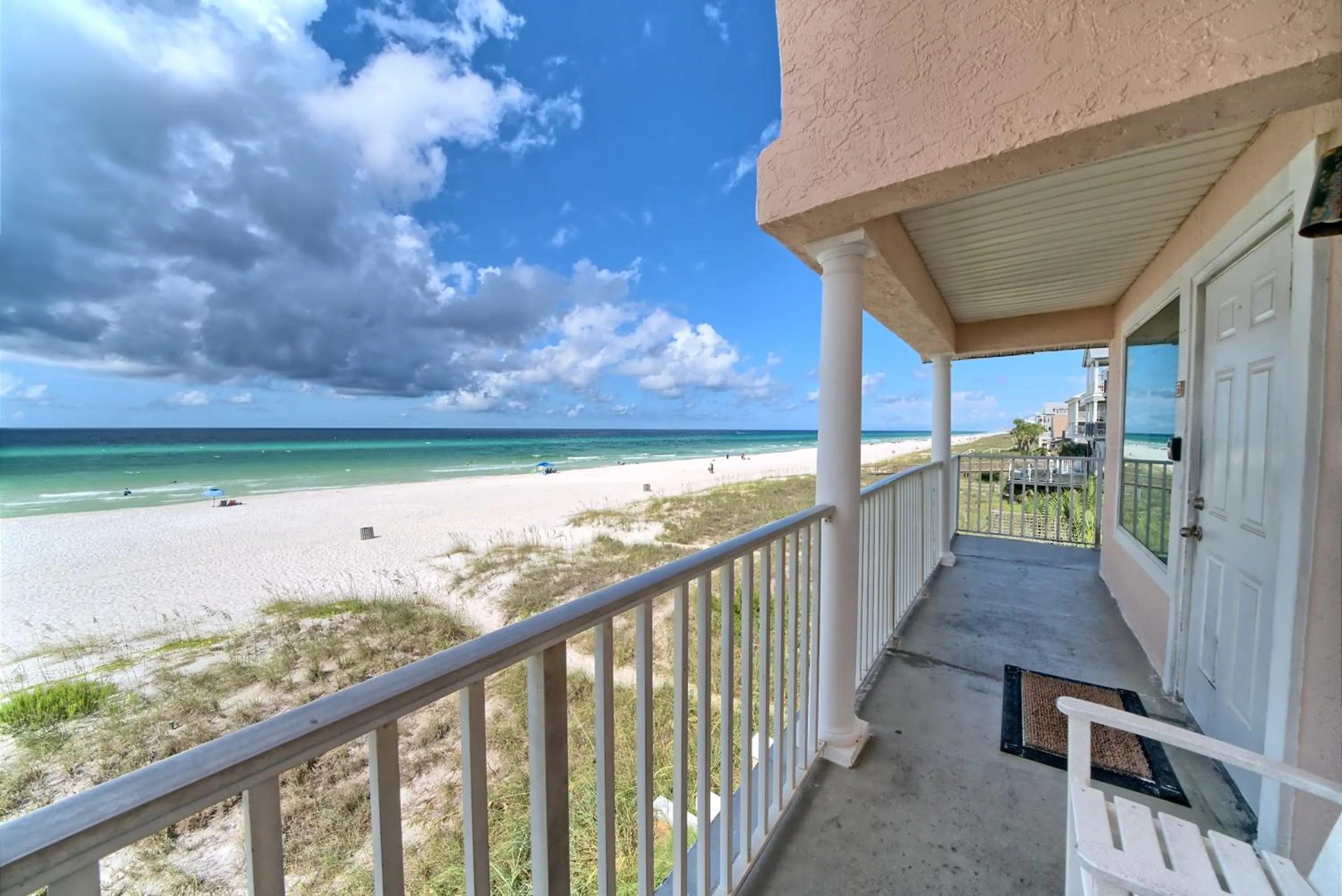 Balcony/Terrace in Pineapple Villas
