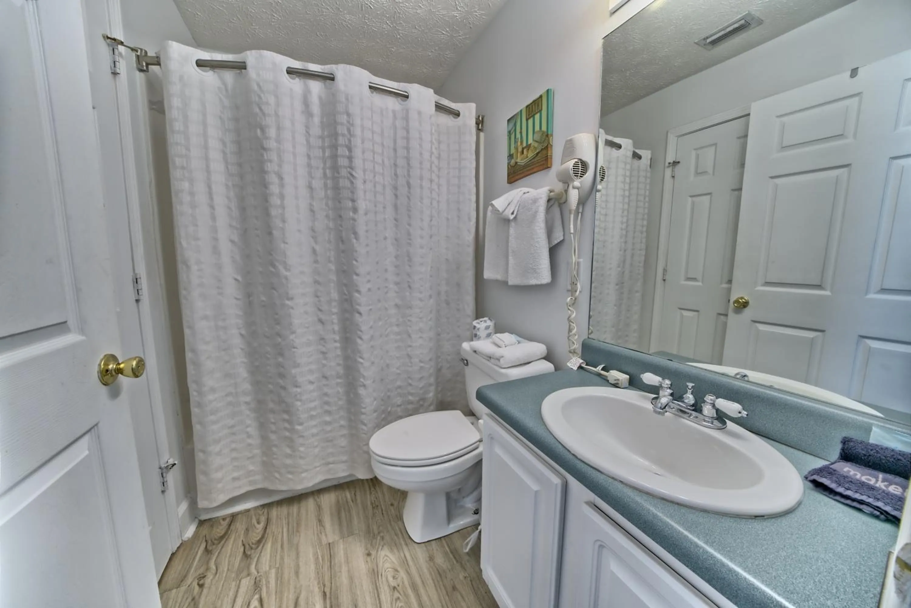 Bathroom in Pineapple Villas