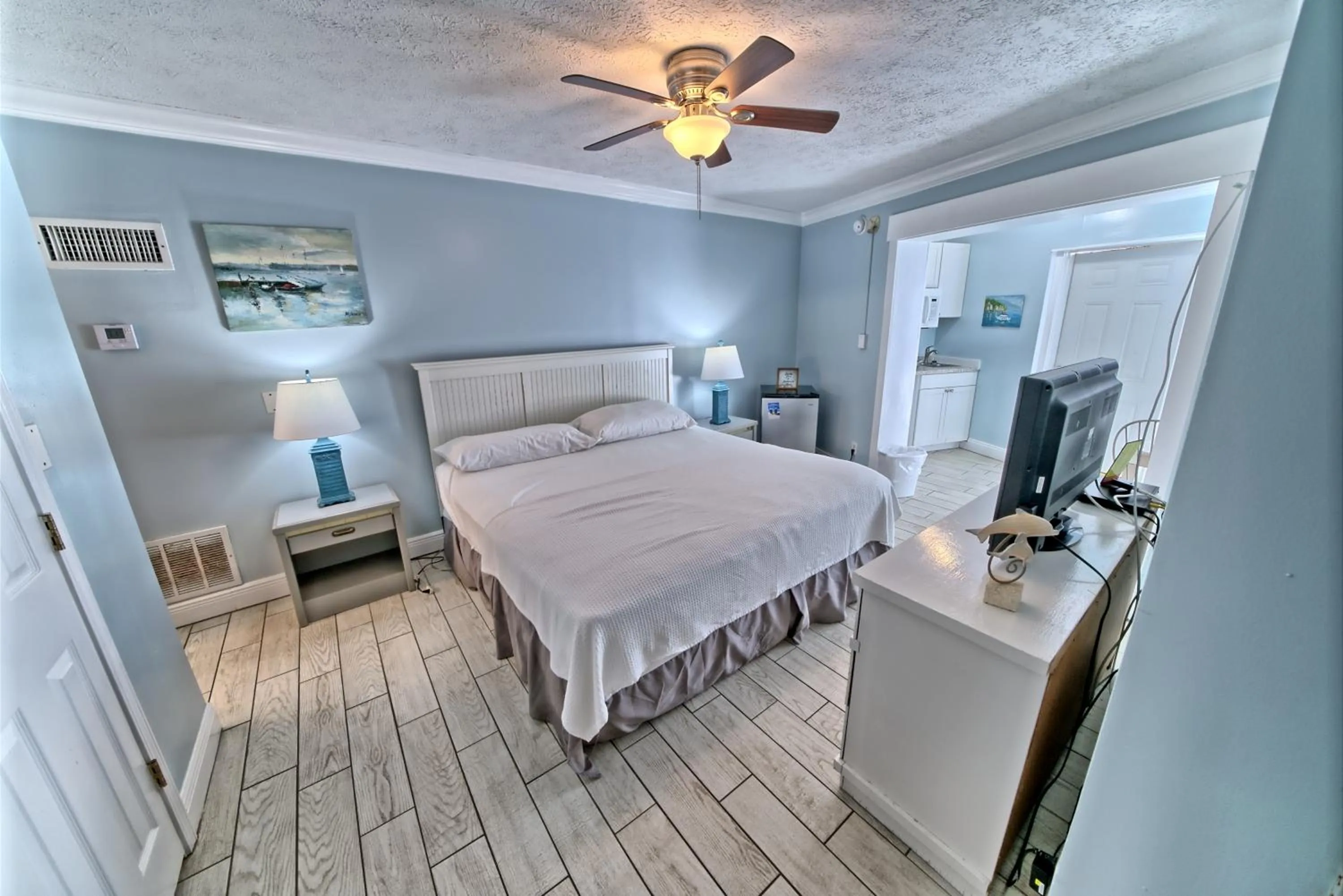 Bed in Pineapple Villas