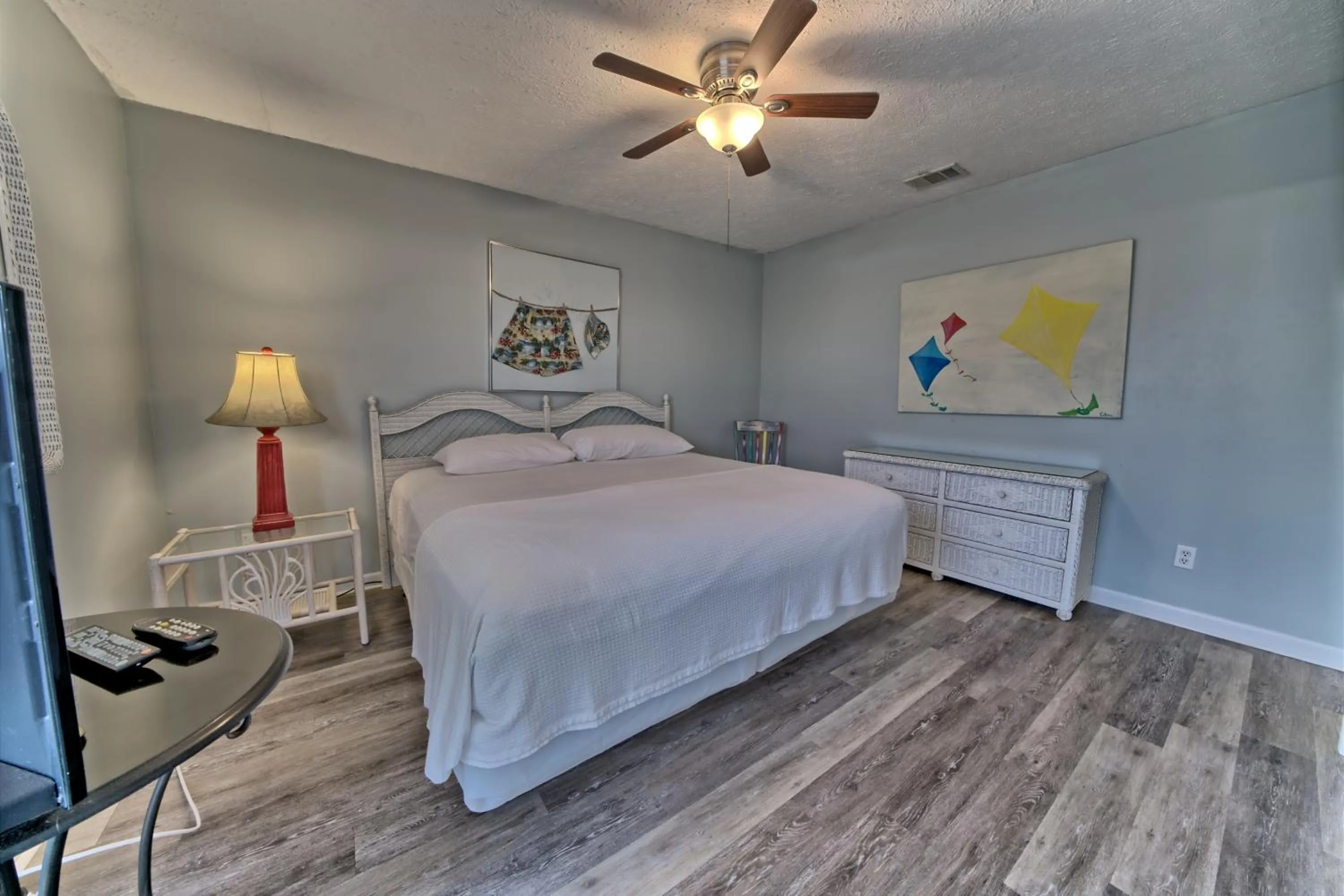 Bed in Pineapple Villas