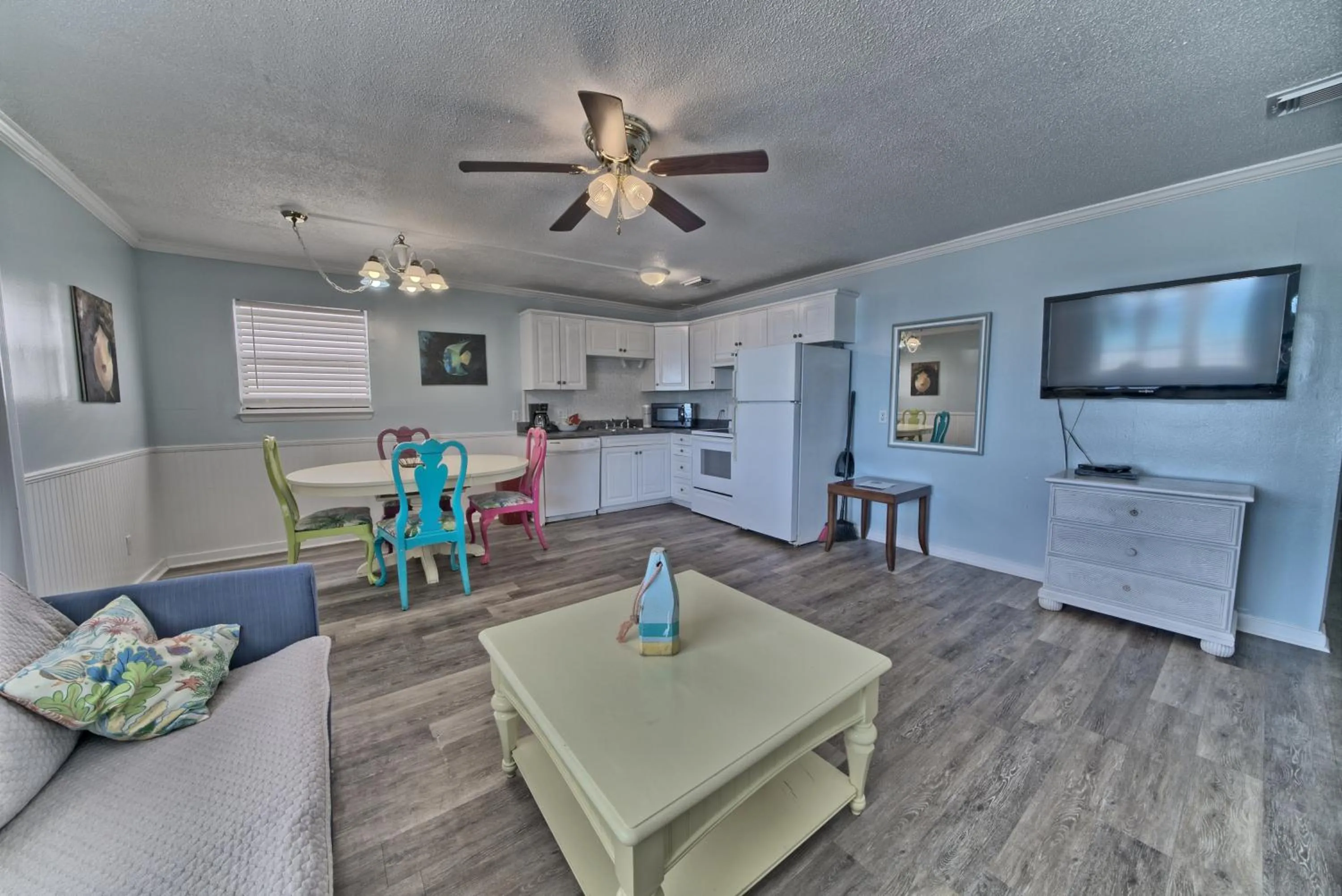 Living room in Pineapple Villas
