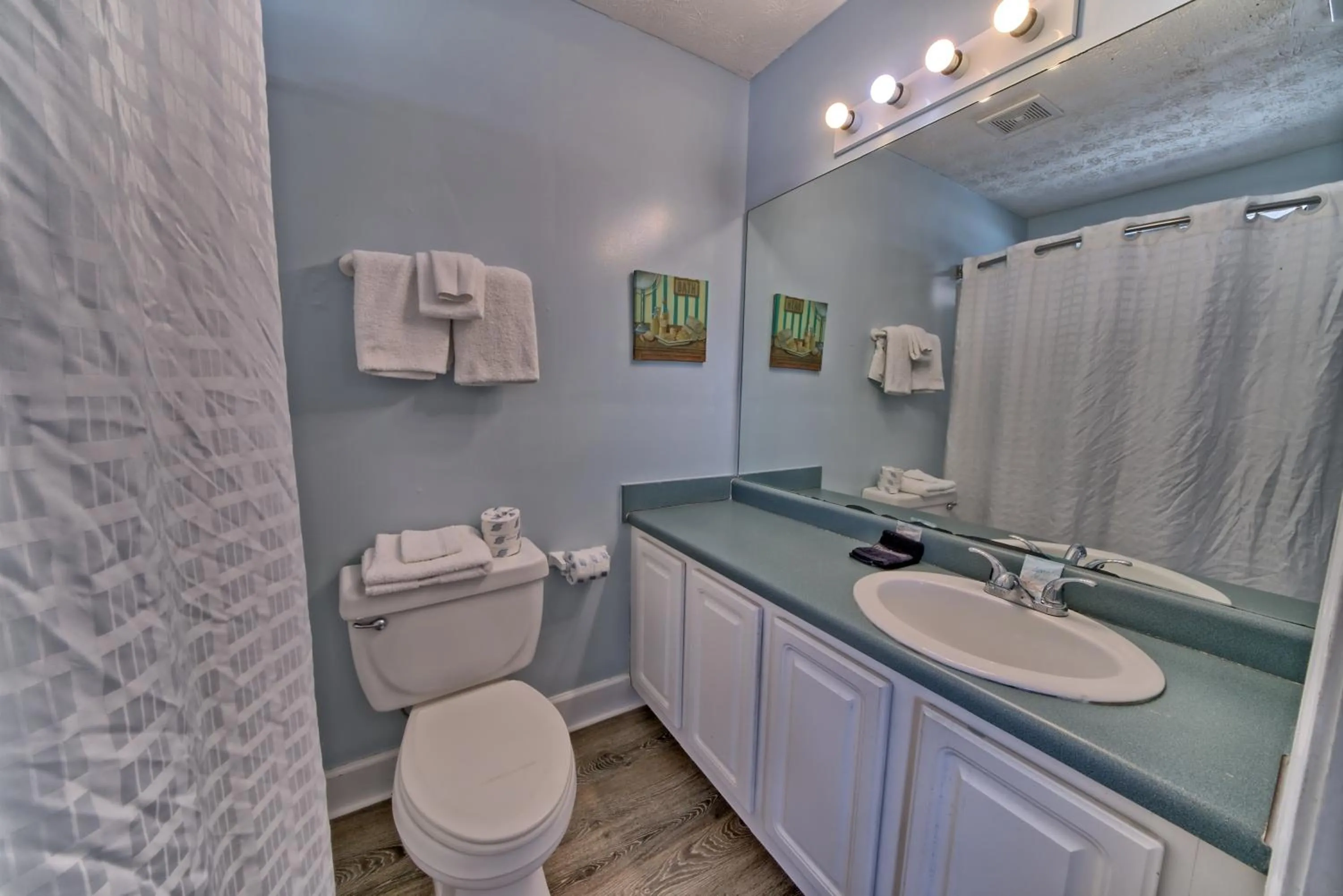 Bathroom in Pineapple Villas