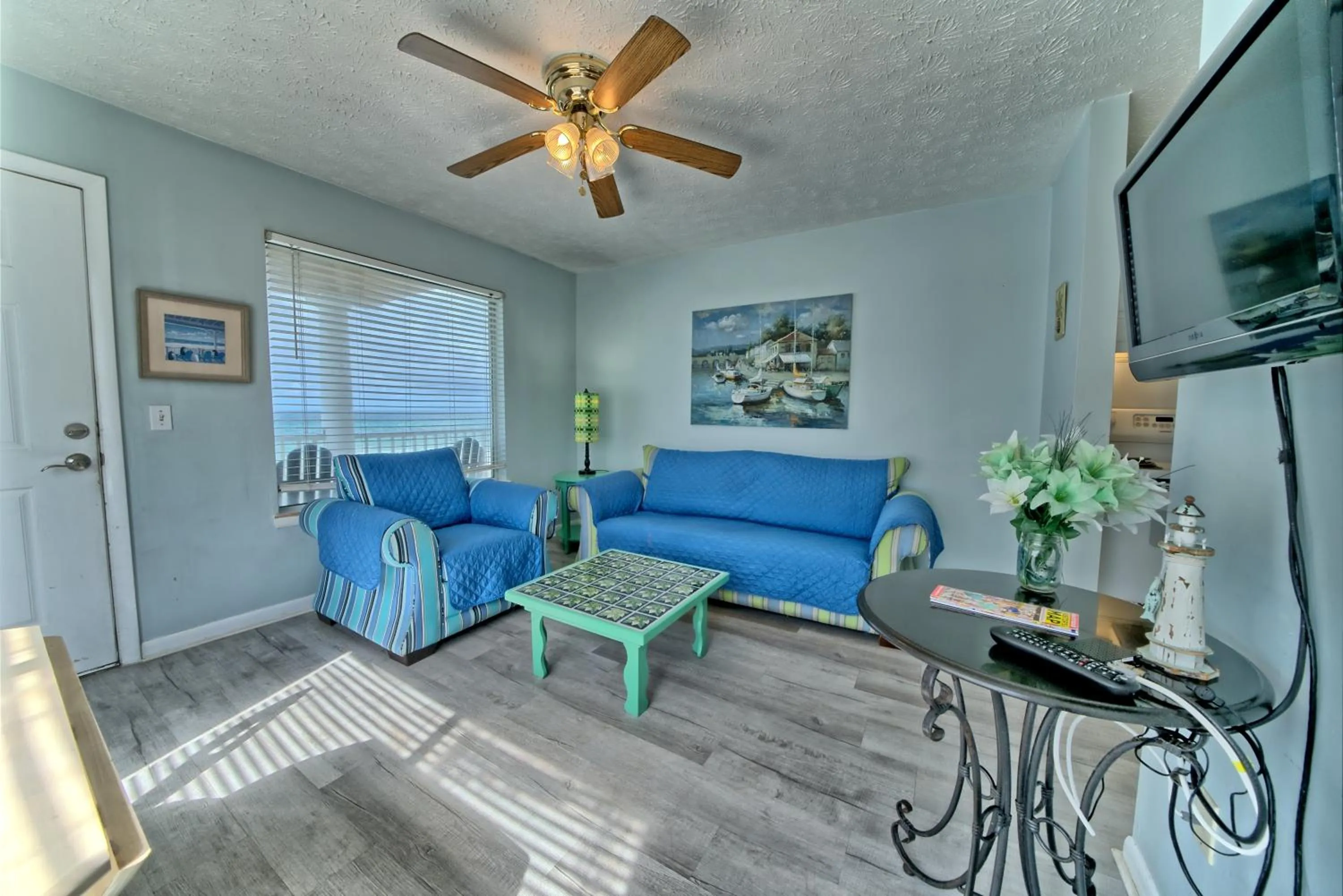 Living room in Pineapple Villas