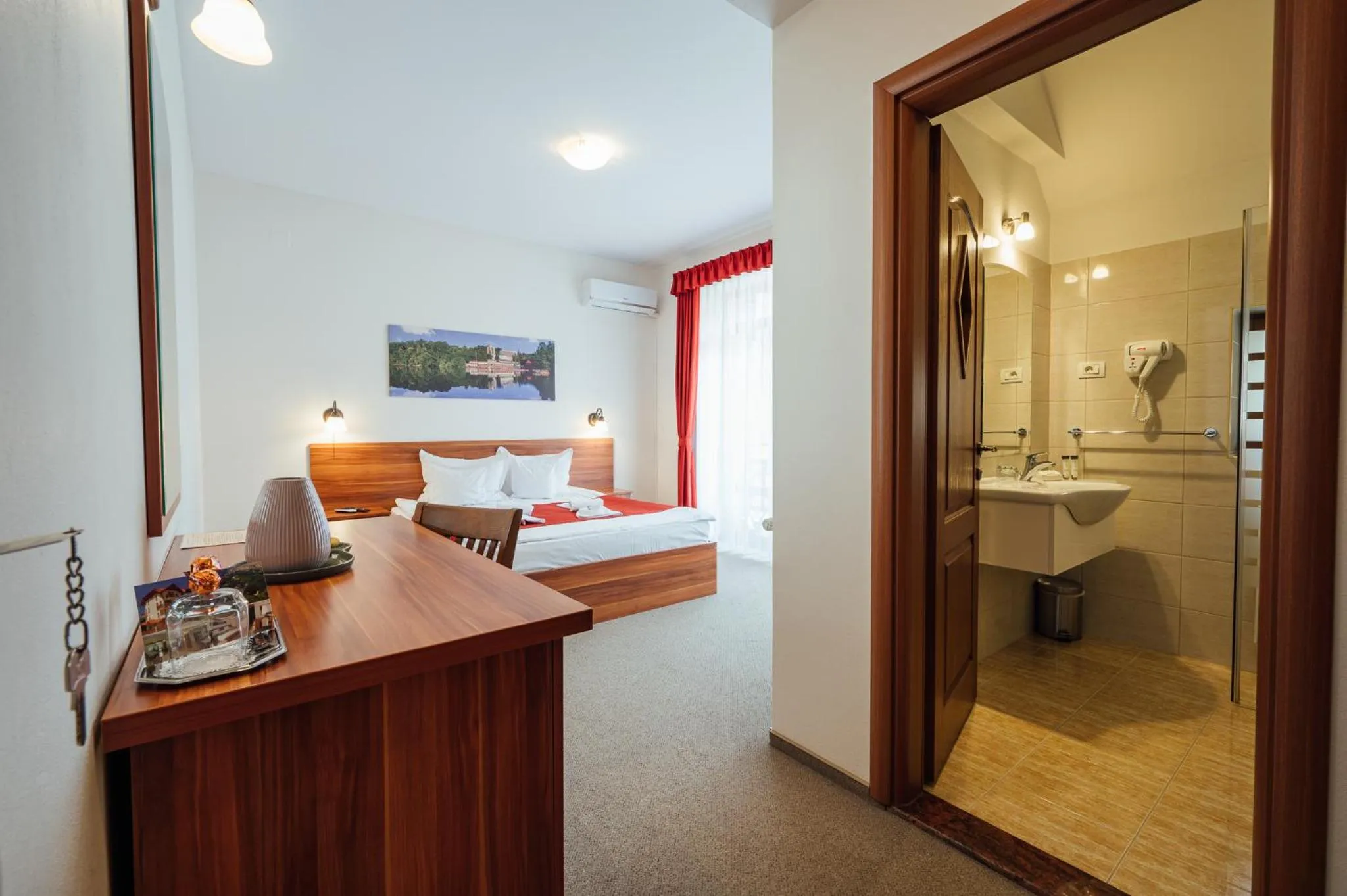 Photo of the whole room, Bed in Pensiunea Comfort