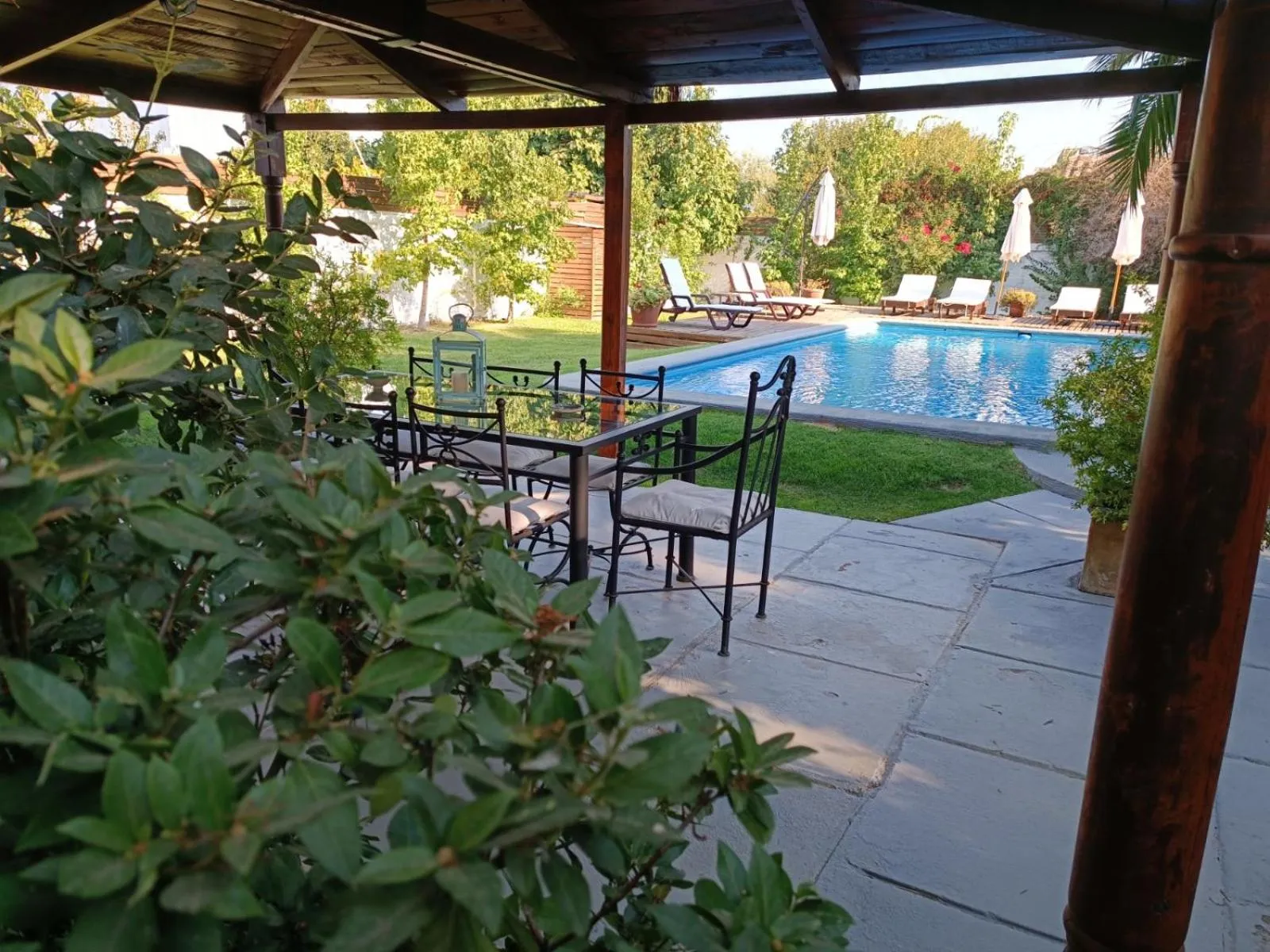 Pool view in Casa Calfu