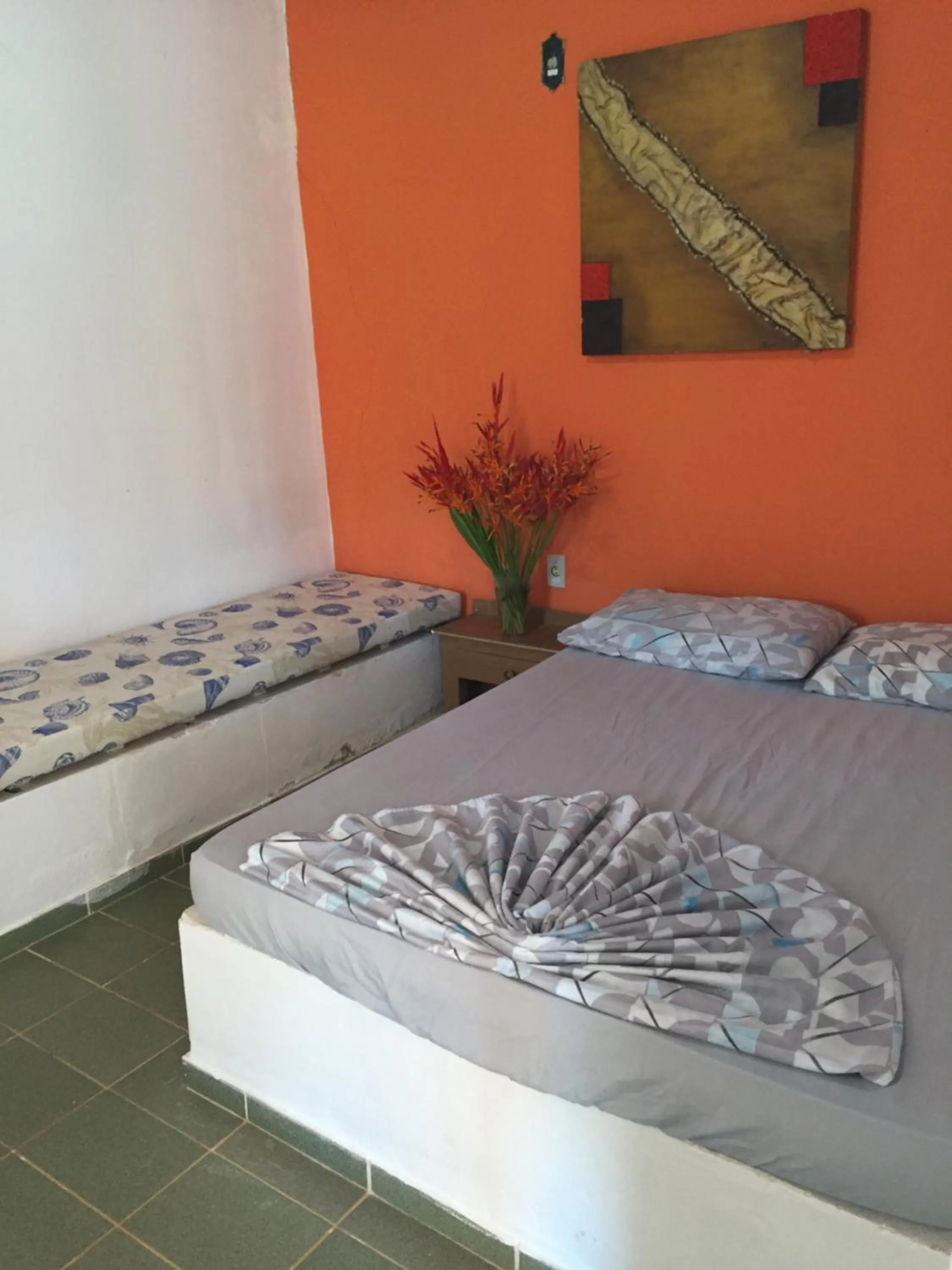 Property building, Bed in Pousada Ecológica Cavalo de Pedra