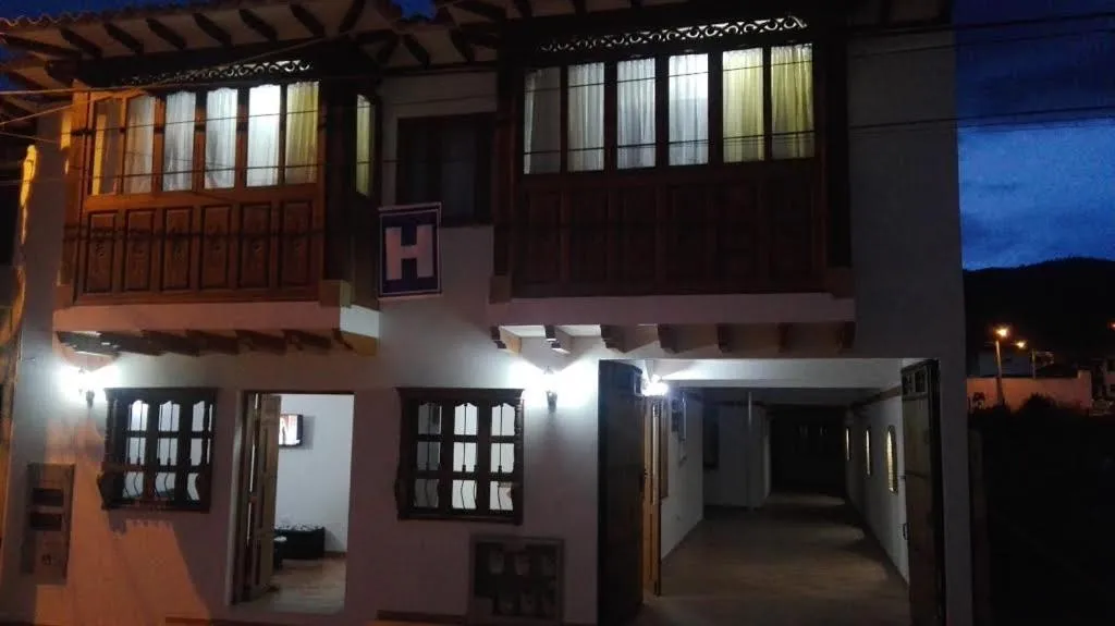 Apartahotel La Gran Familia