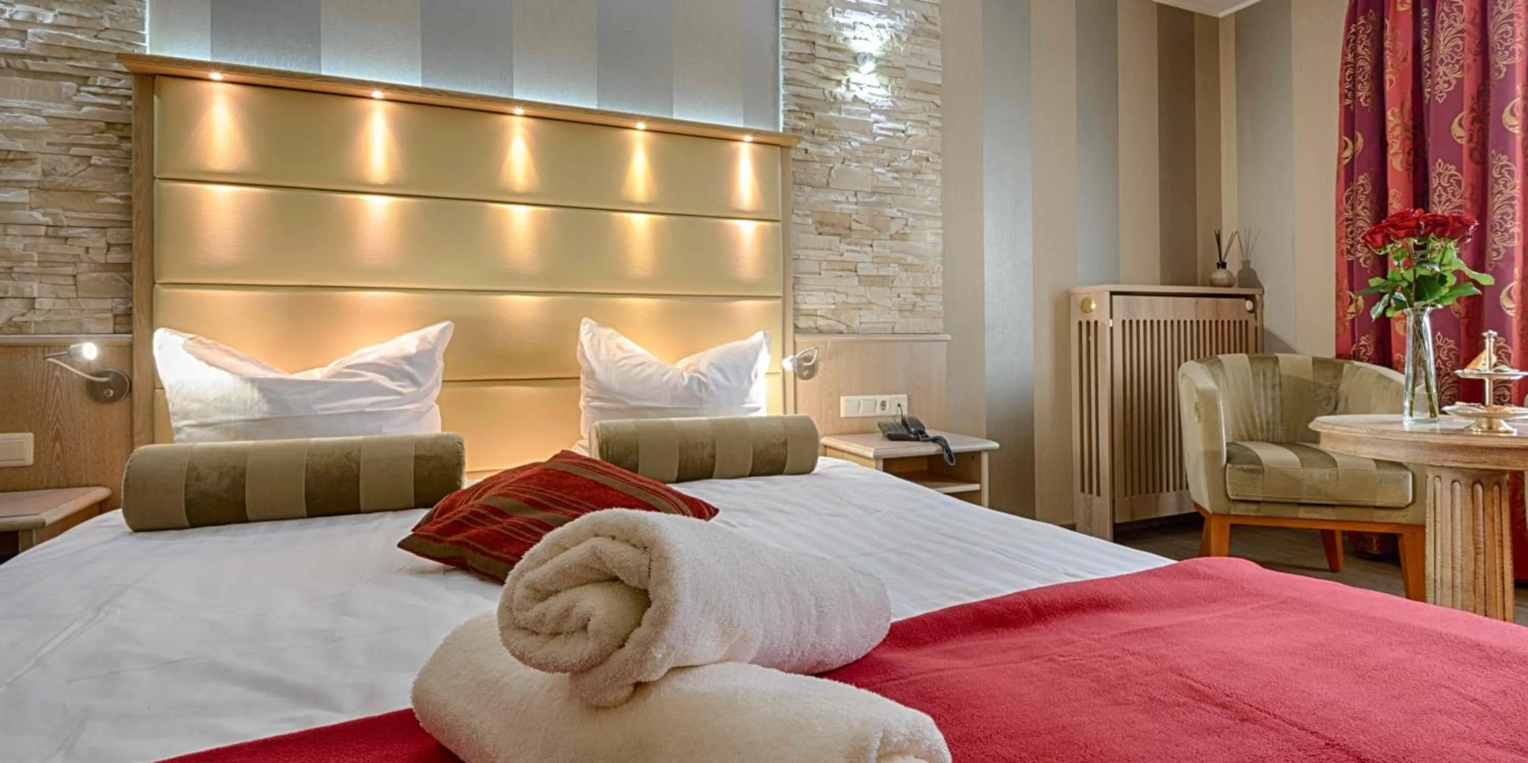 Property building, Bed in Domaine de la Forêt