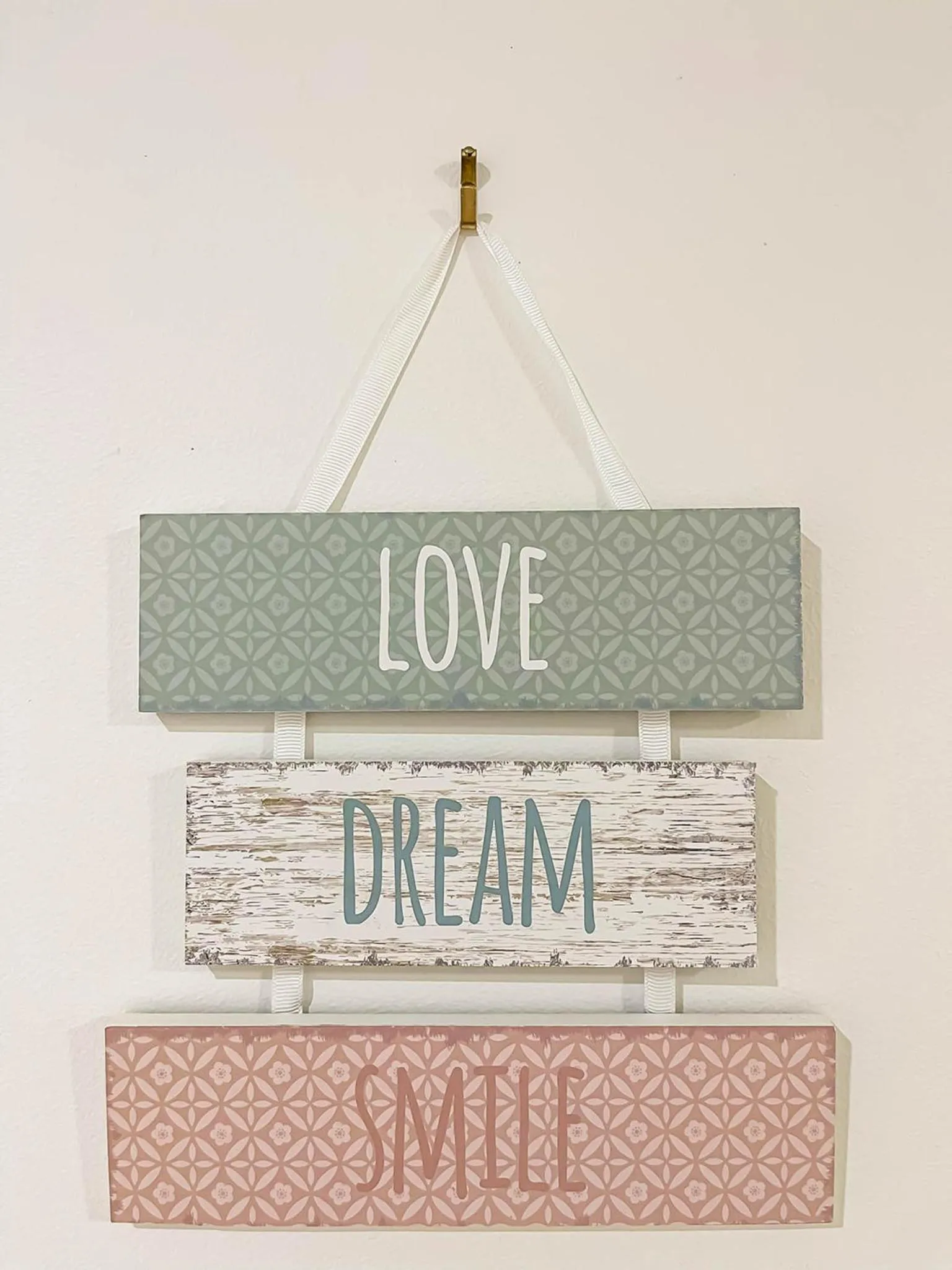 Decorative detail in Trinity Links Resort