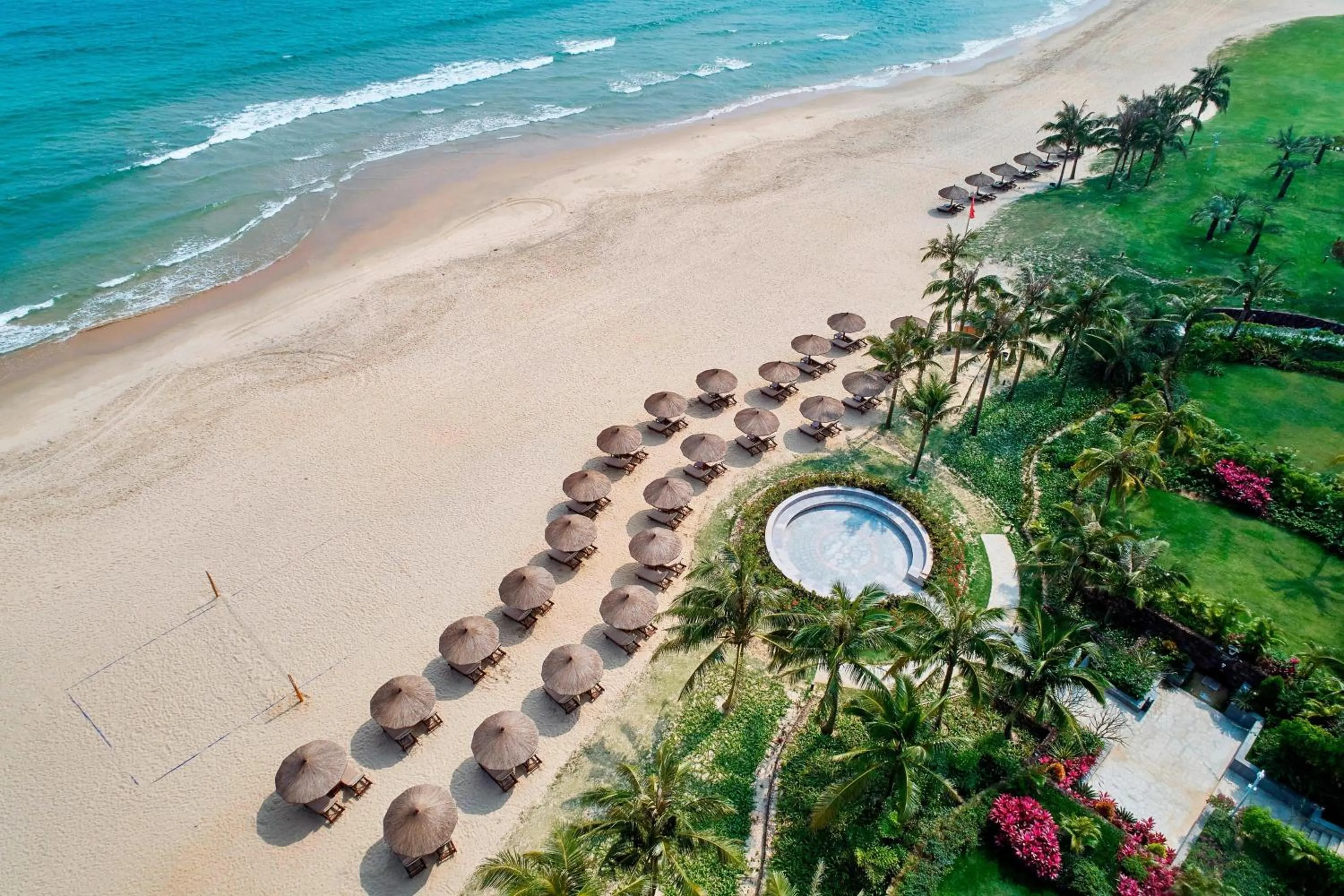 Beach in The Westin Shimei Bay Resort