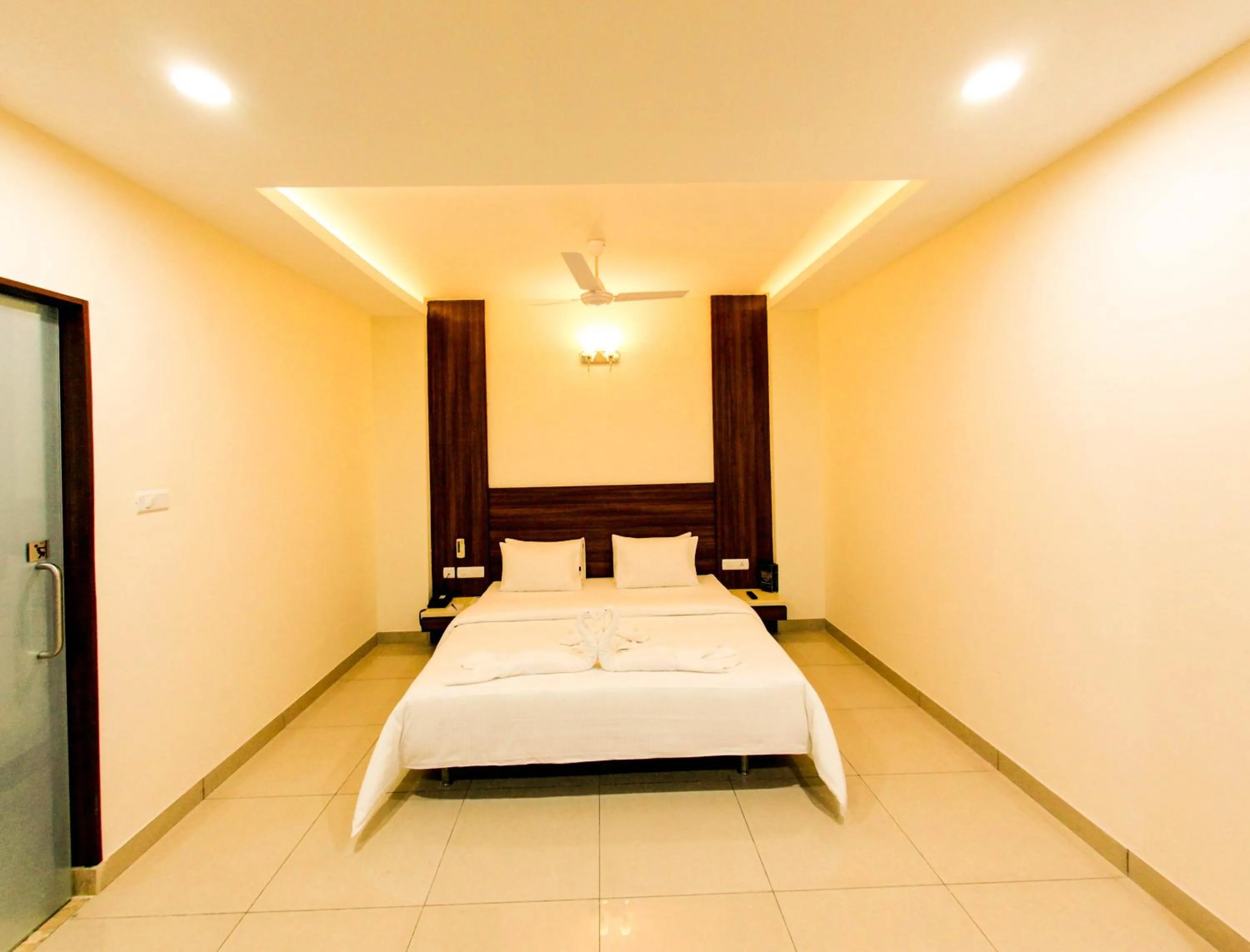 Bedroom, Bed in Rathna Residency