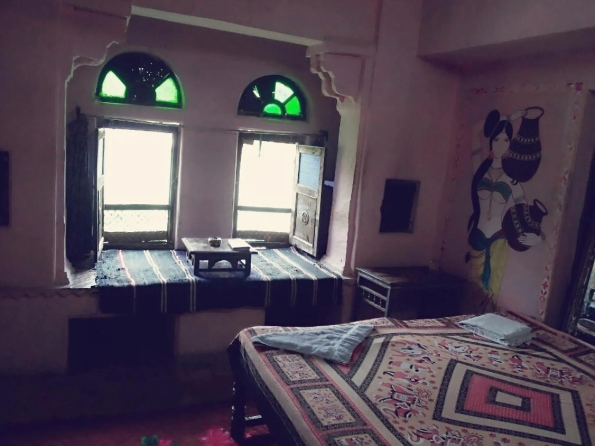 Bed in Haveli Uma Megh Tourist Guest House