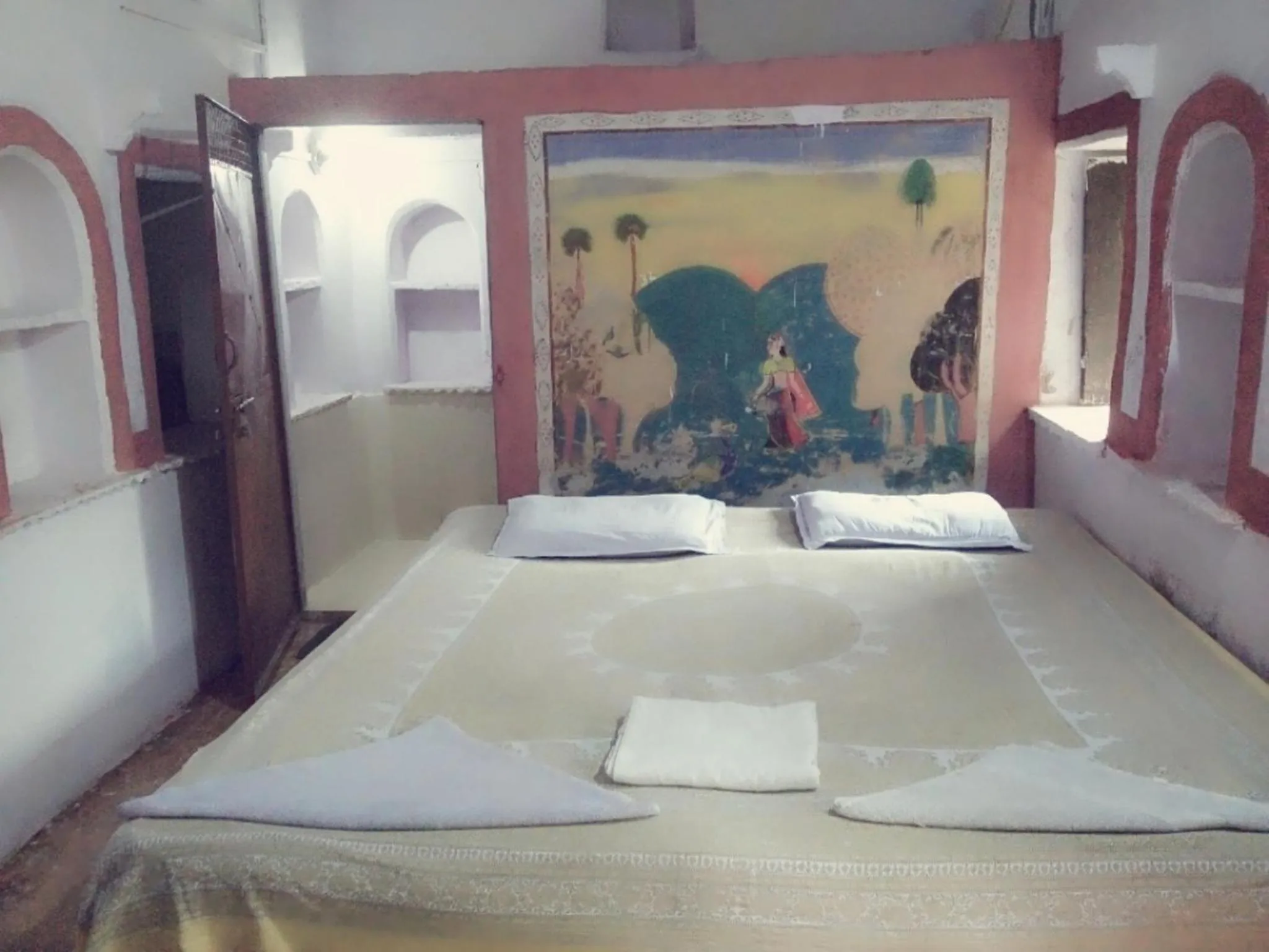 Bed in Haveli Uma Megh Tourist Guest House