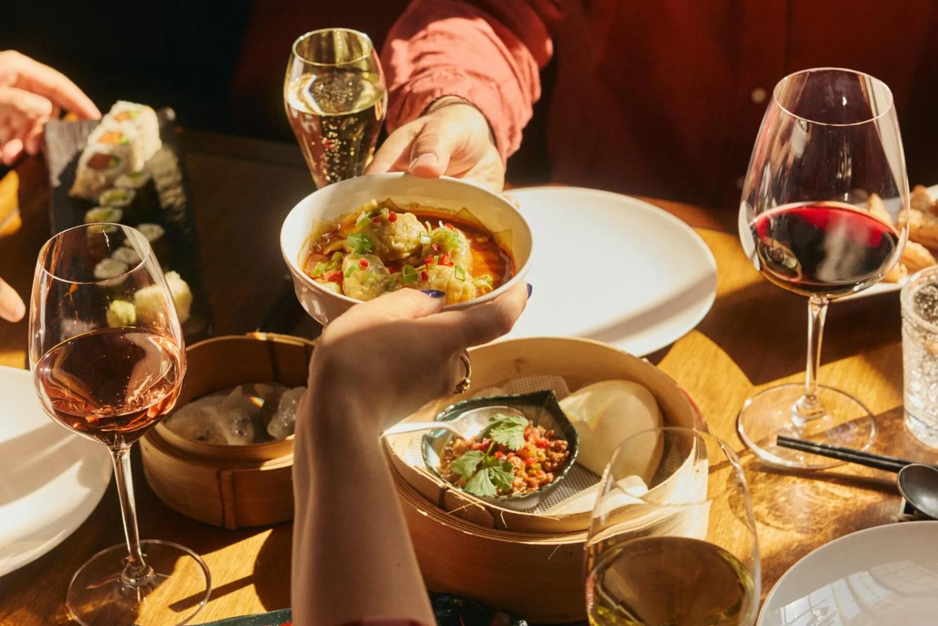 Restaurant/places to eat in Four Seasons Hotel London at Tower Bridge