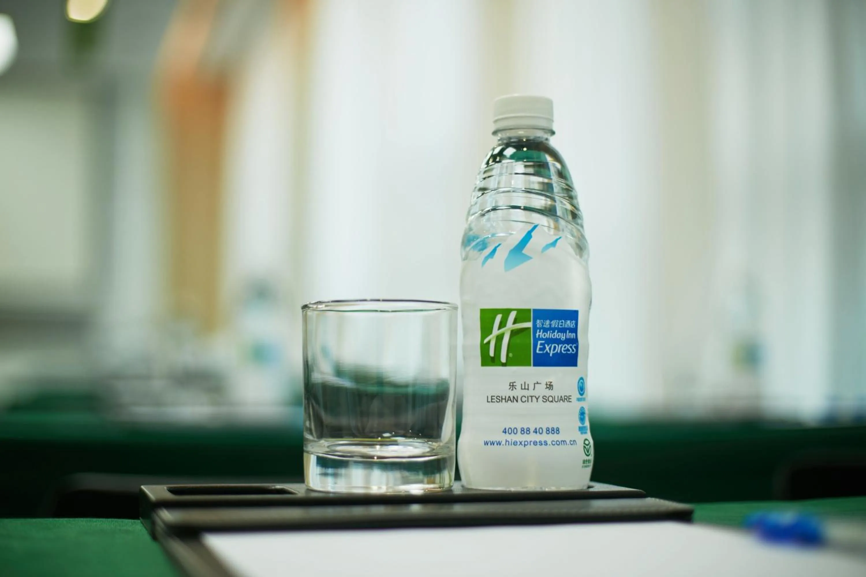 Meeting/conference room in Holiday Inn Express Leshan City Square by IHG - High Speed Rail and Leshan Giant Buddha