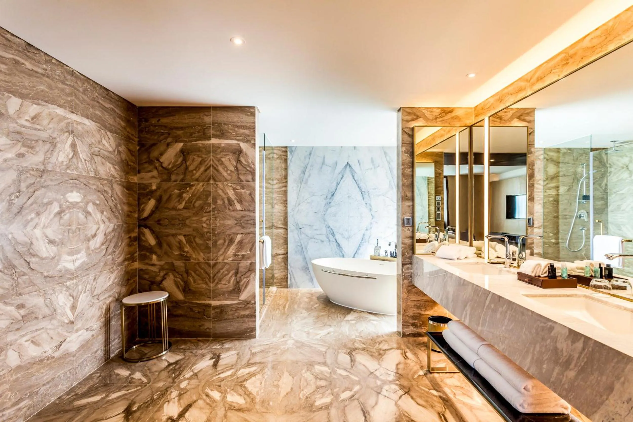 Photo of the whole room in Crowne Plaza Vientiane by IHG