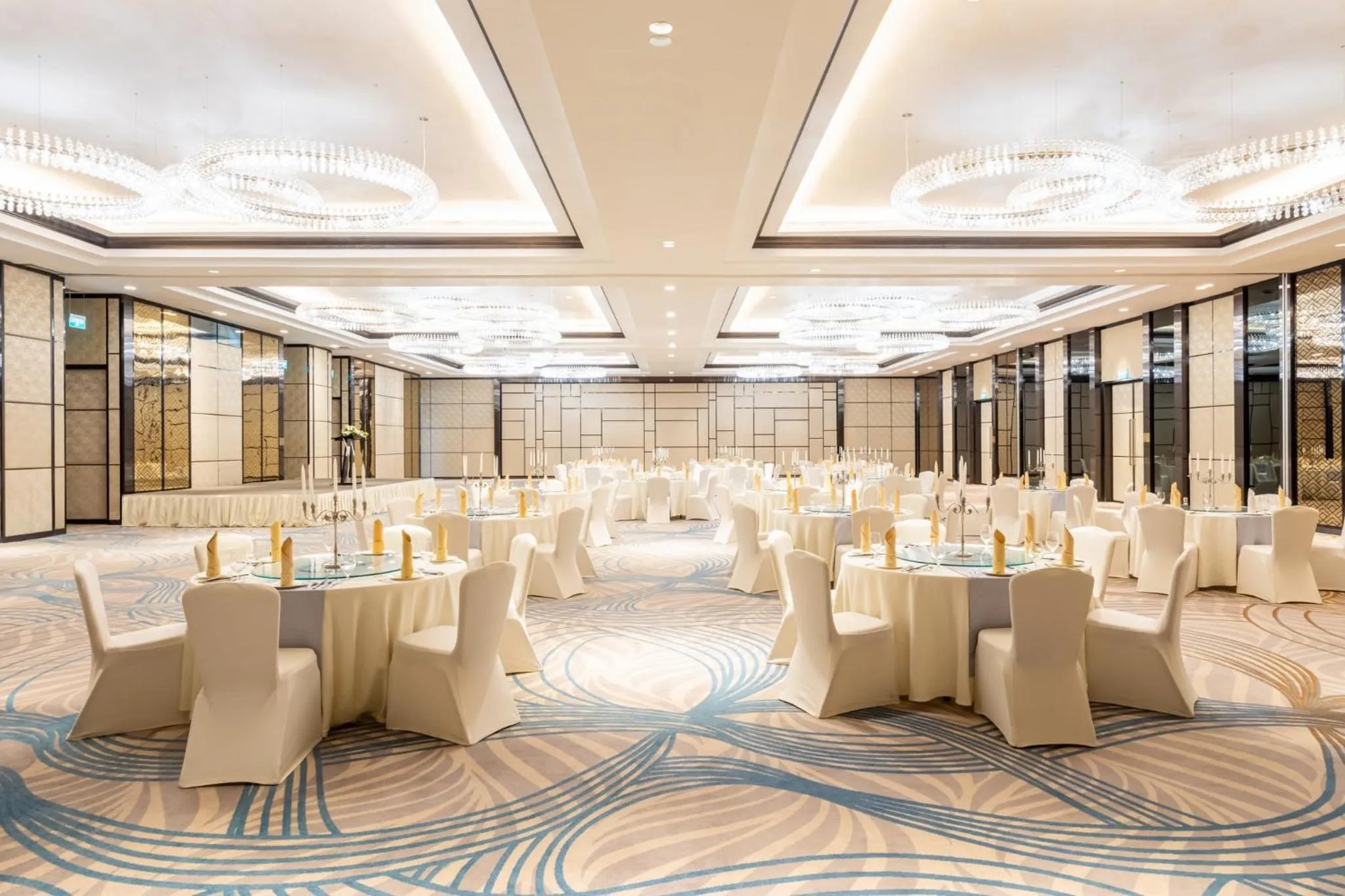 Banquet/Function facilities in Crowne Plaza Vientiane by IHG