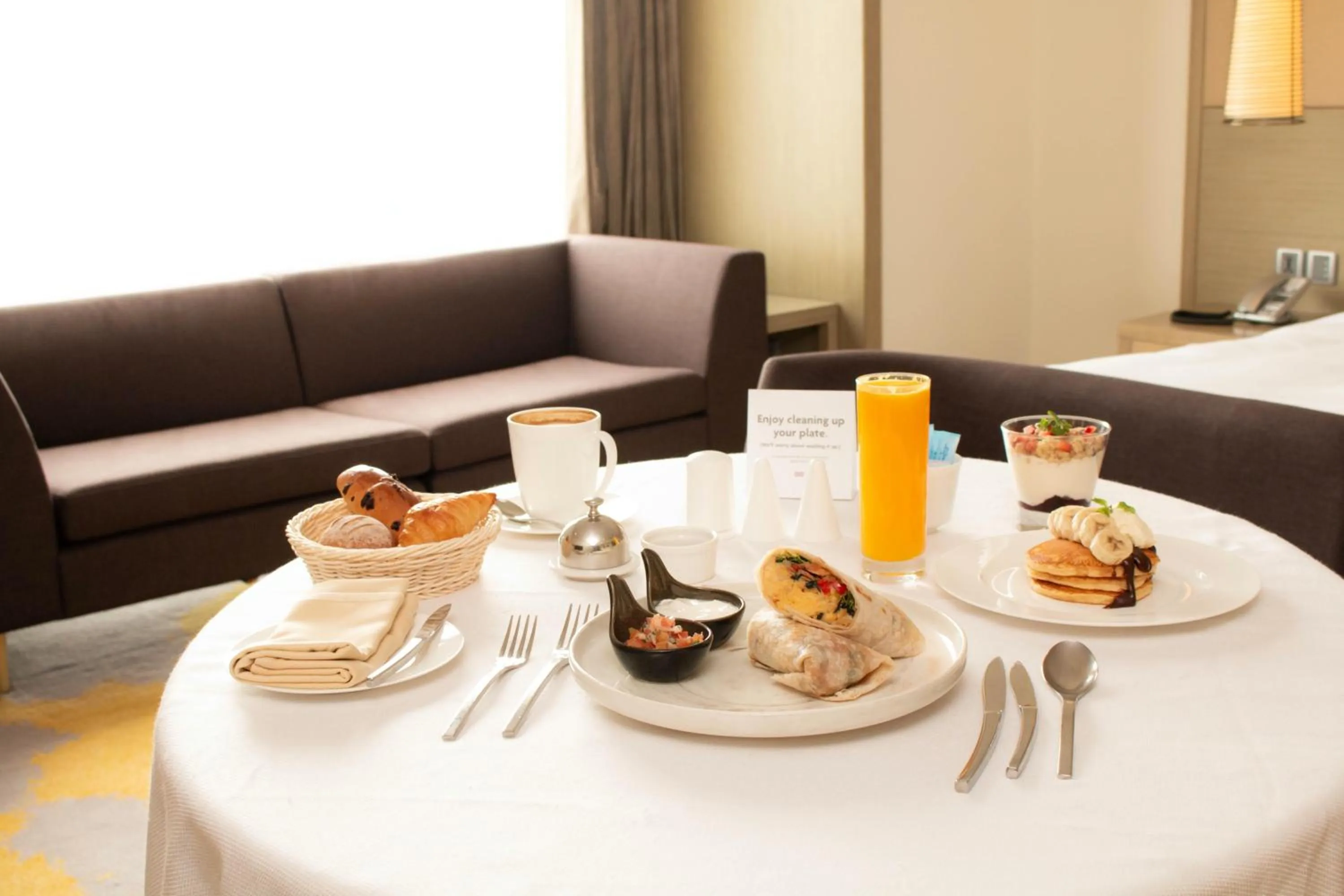 Photo of the whole room in Crowne Plaza Vientiane by IHG