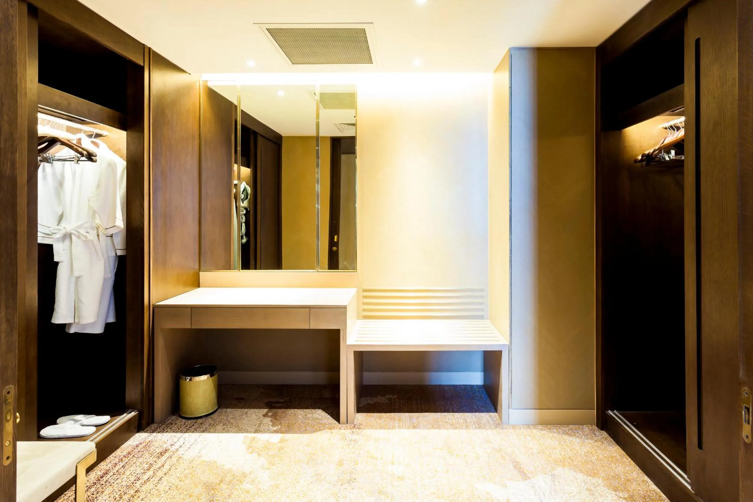 Photo of the whole room in Crowne Plaza Vientiane by IHG